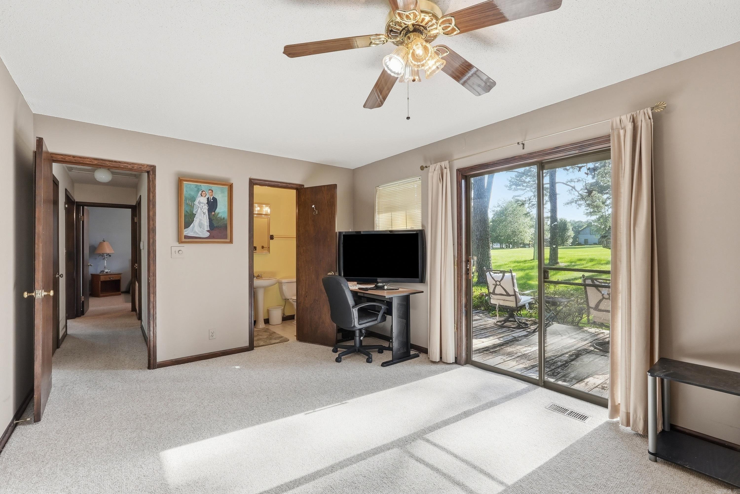210 Snead  Fairfield Bay, AR