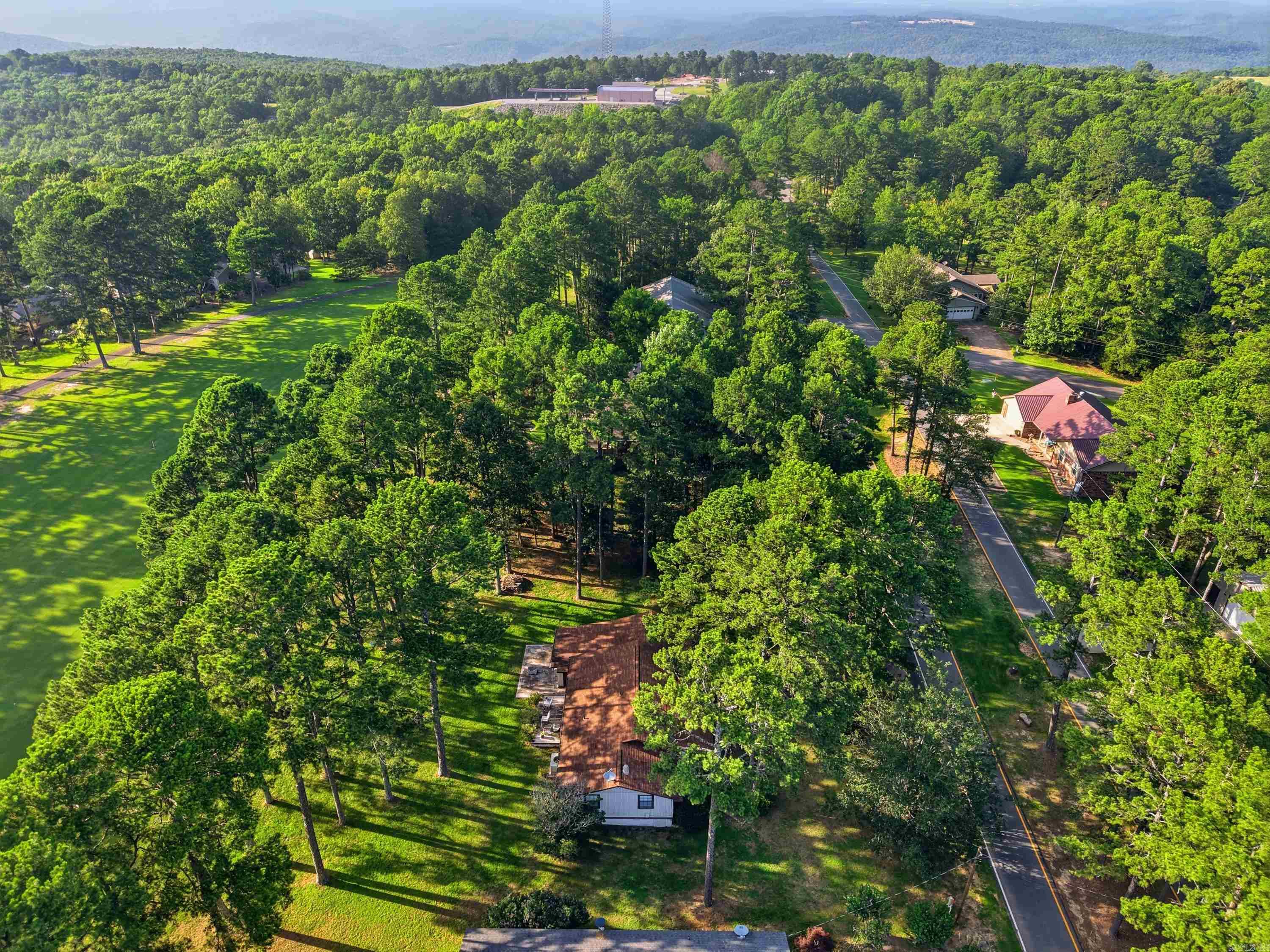 210 Snead  Fairfield Bay, AR