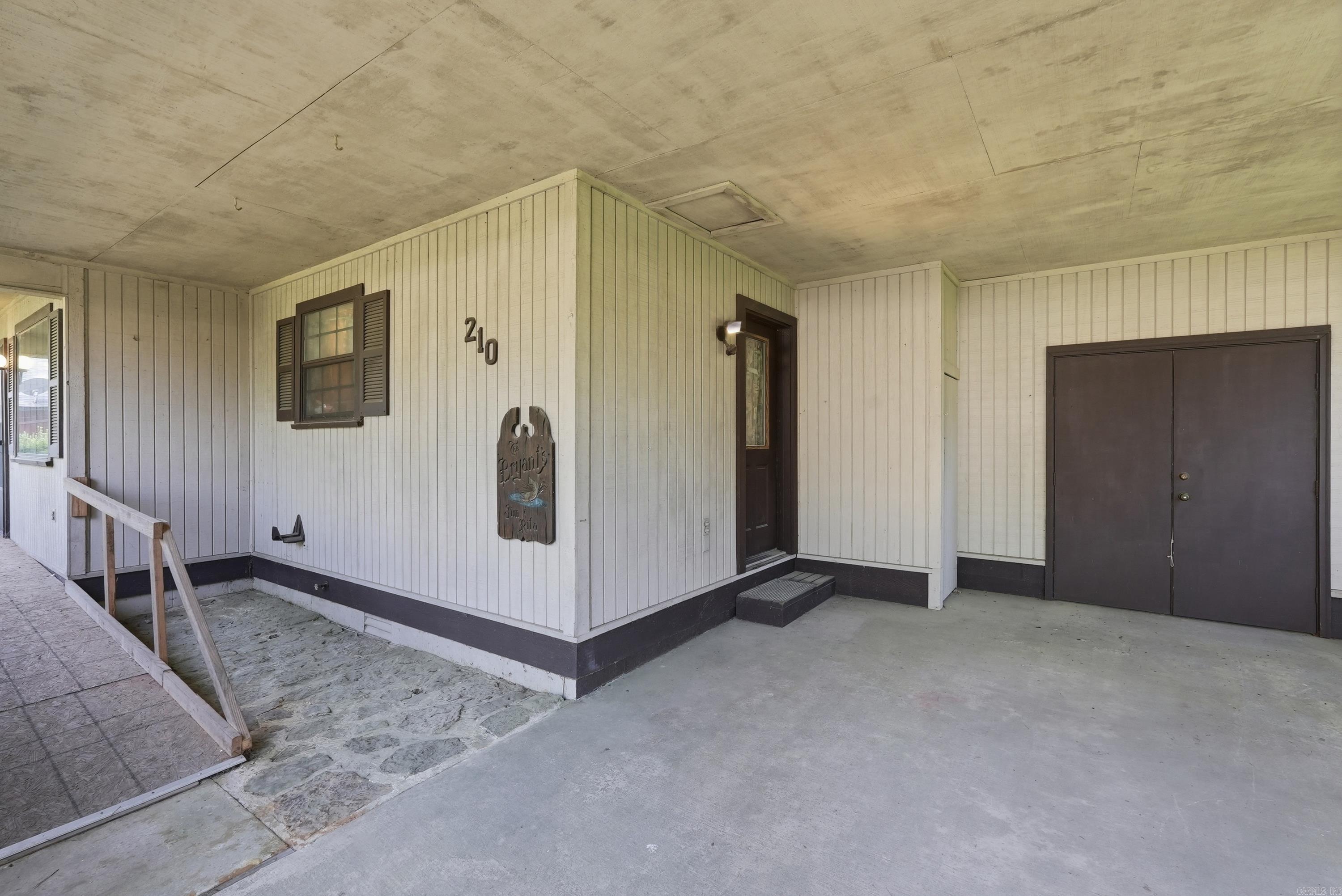 210 Snead  Fairfield Bay, AR