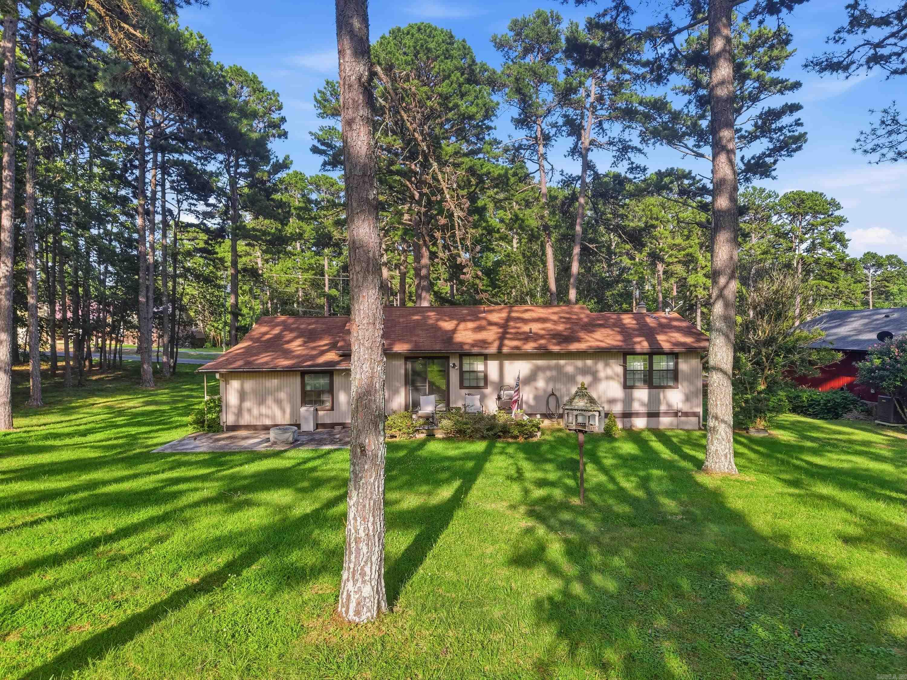 210 Snead  Fairfield Bay, AR
