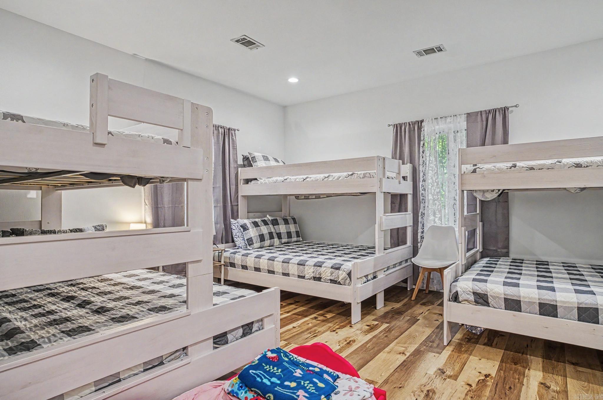 38 Estremedura DR  Hot Springs Village, AR