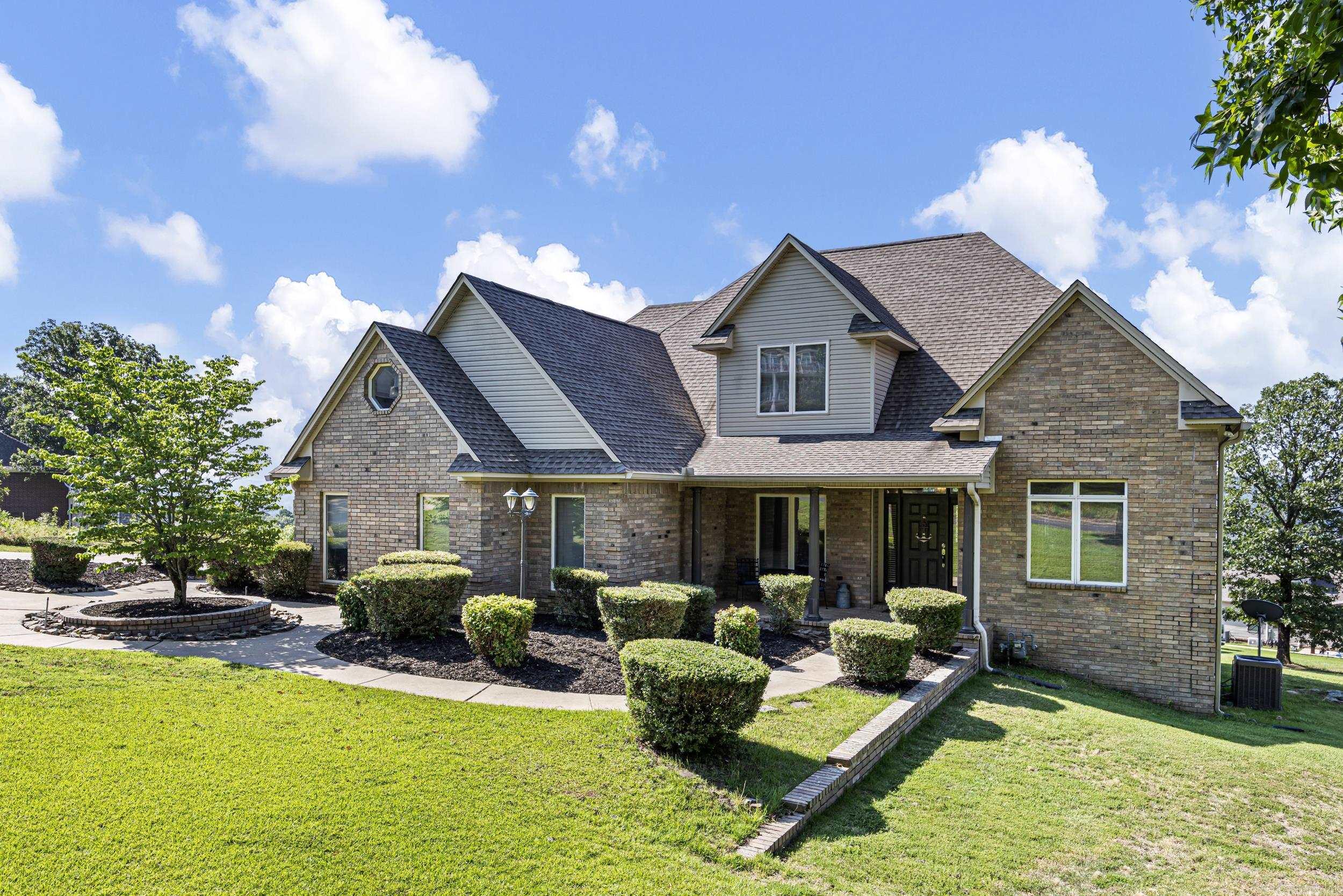 49 Castle Rock Dr  Russellville, AR