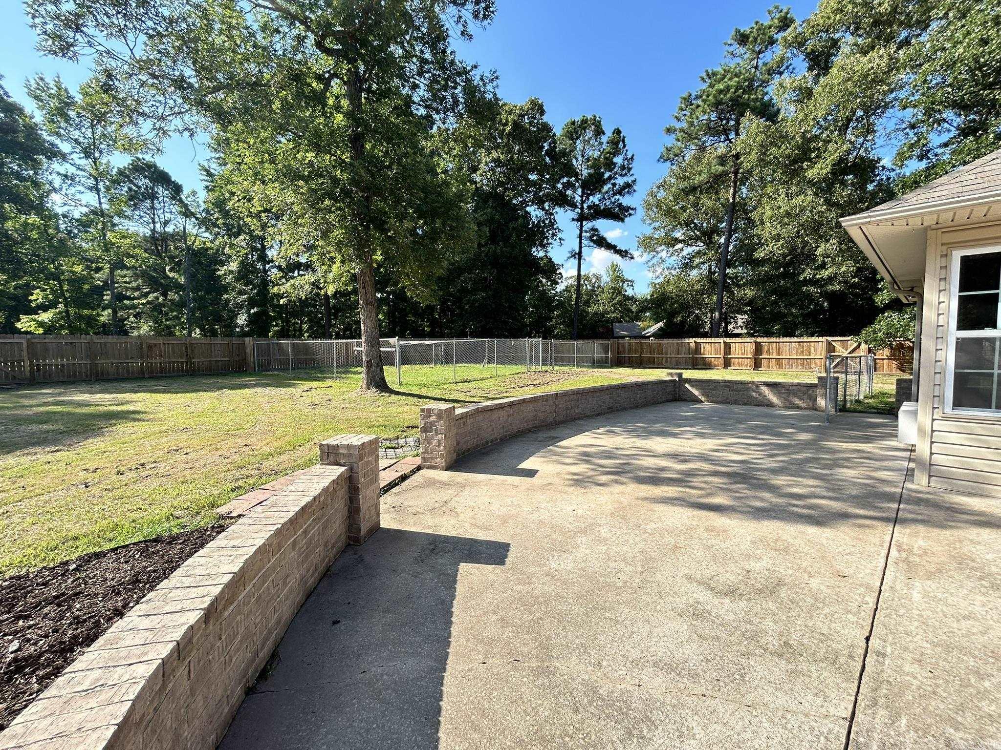 2 Champion Ridge  Pine Bluff, AR