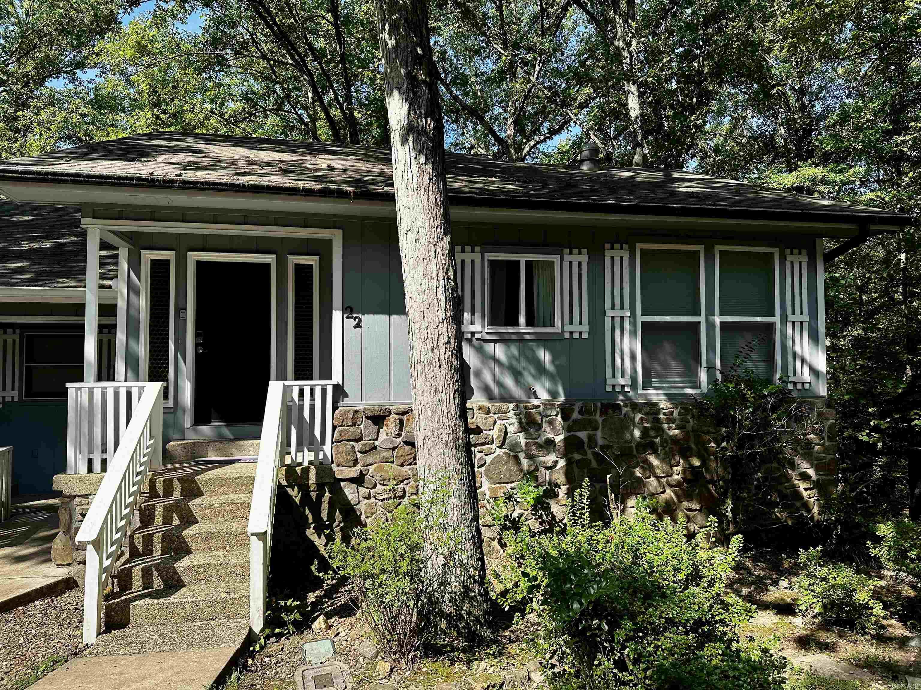 22 Macotera  Hot Springs Village, AR