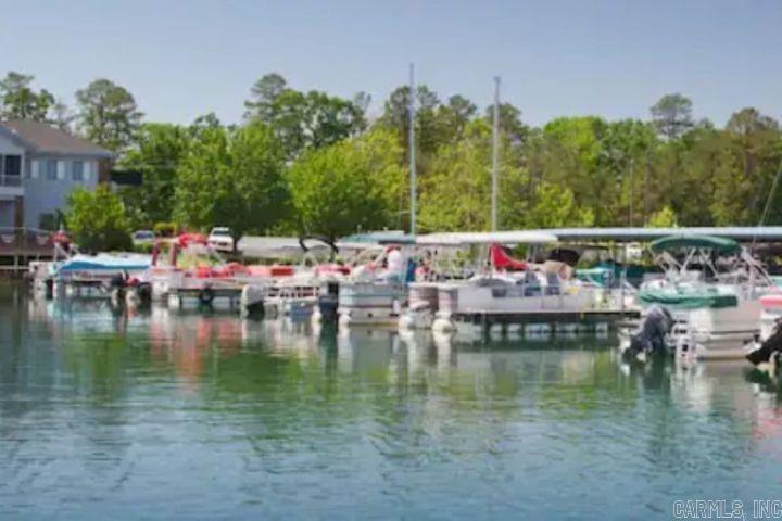 22 Macotera  Hot Springs Village, AR