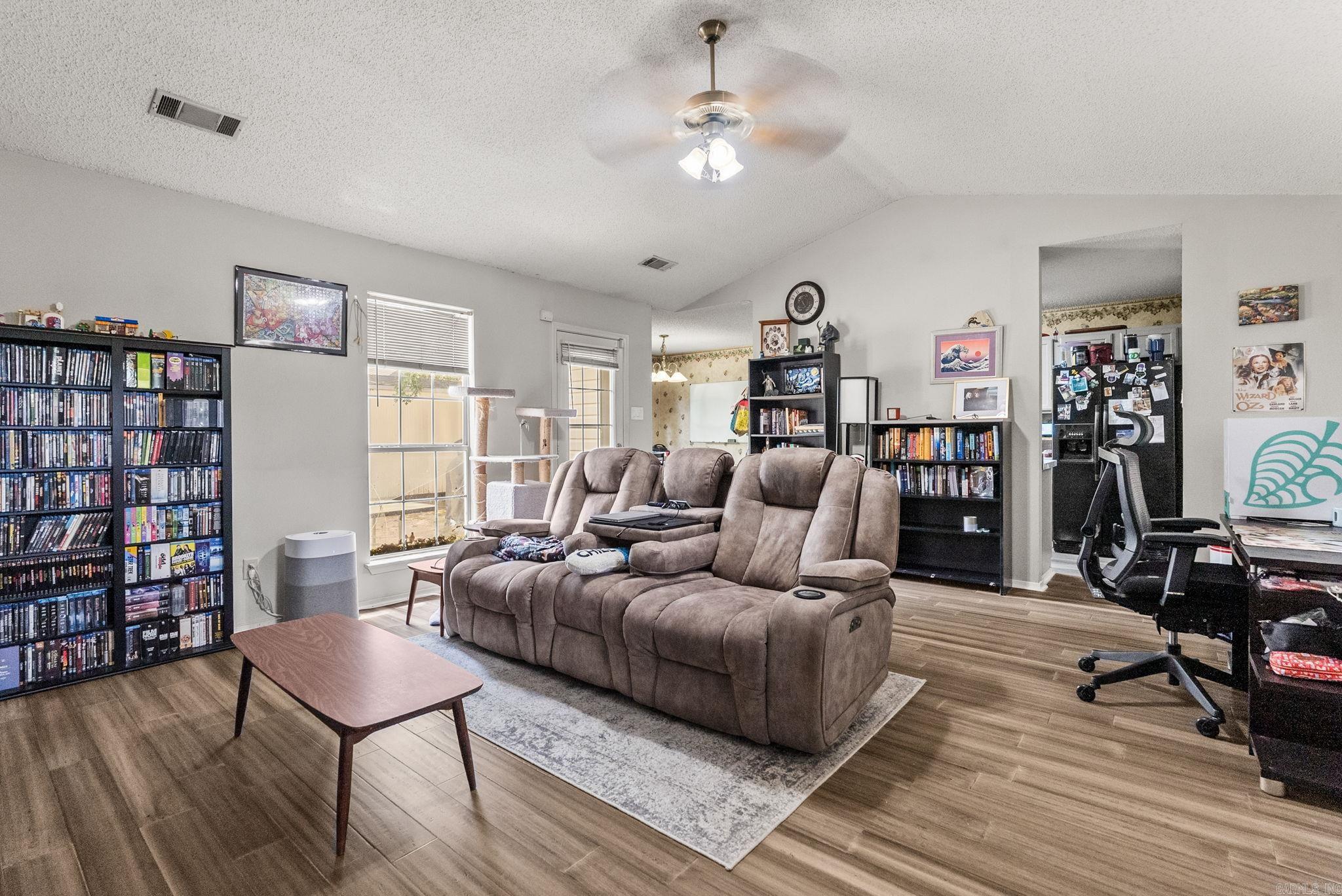 40 Meadow Ridge  Maumelle, AR