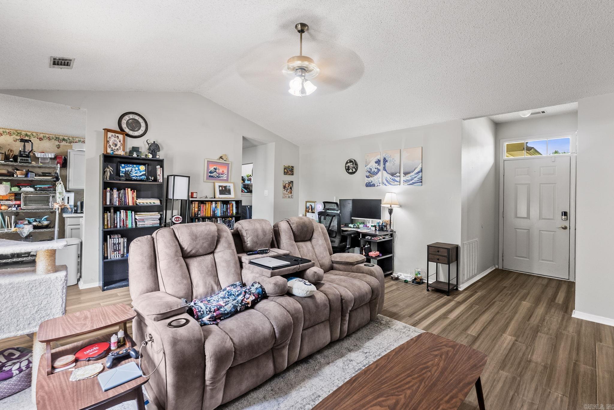 40 Meadow Ridge  Maumelle, AR