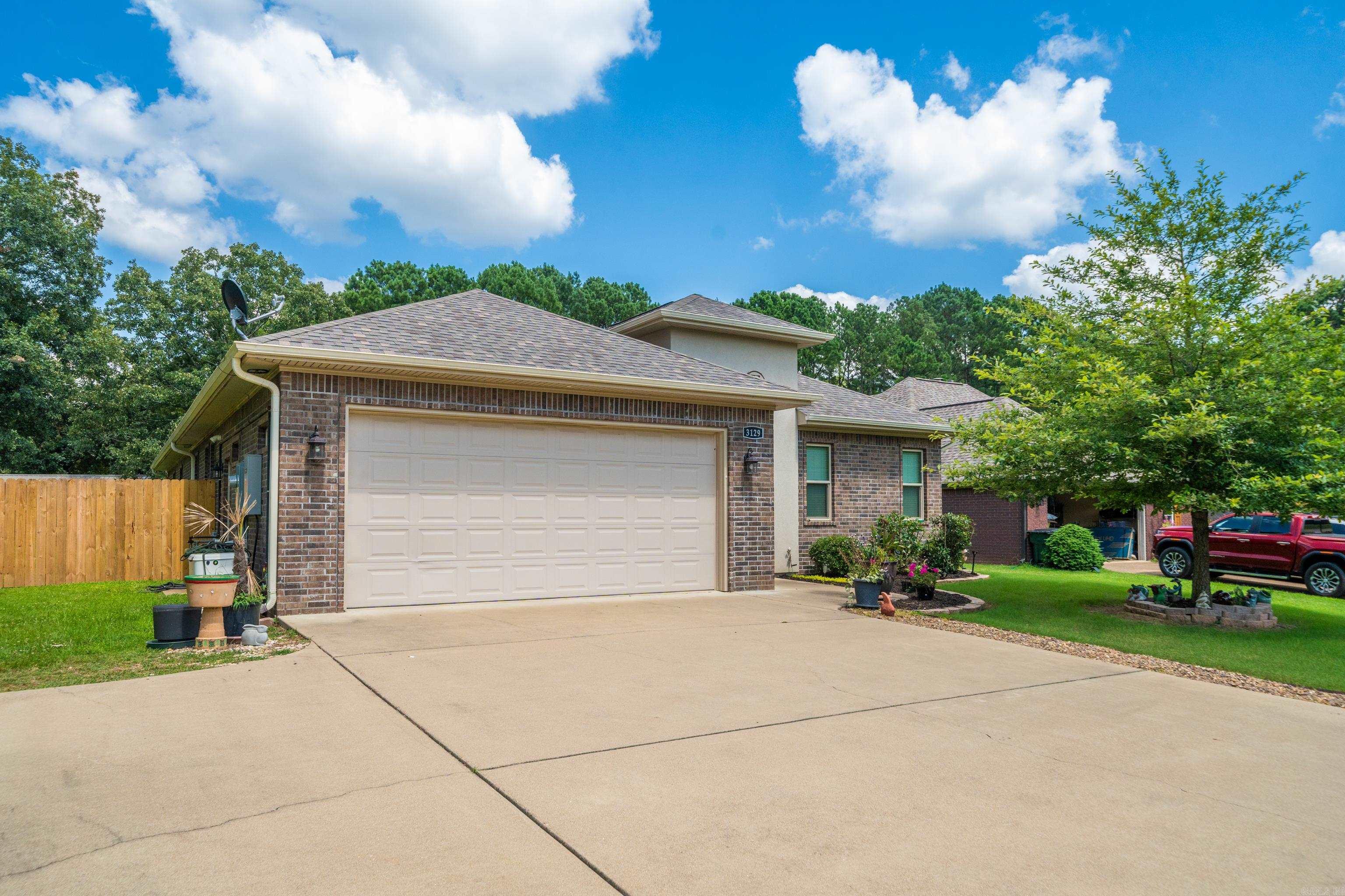 3129 Marion Anderson  Hot Springs, AR