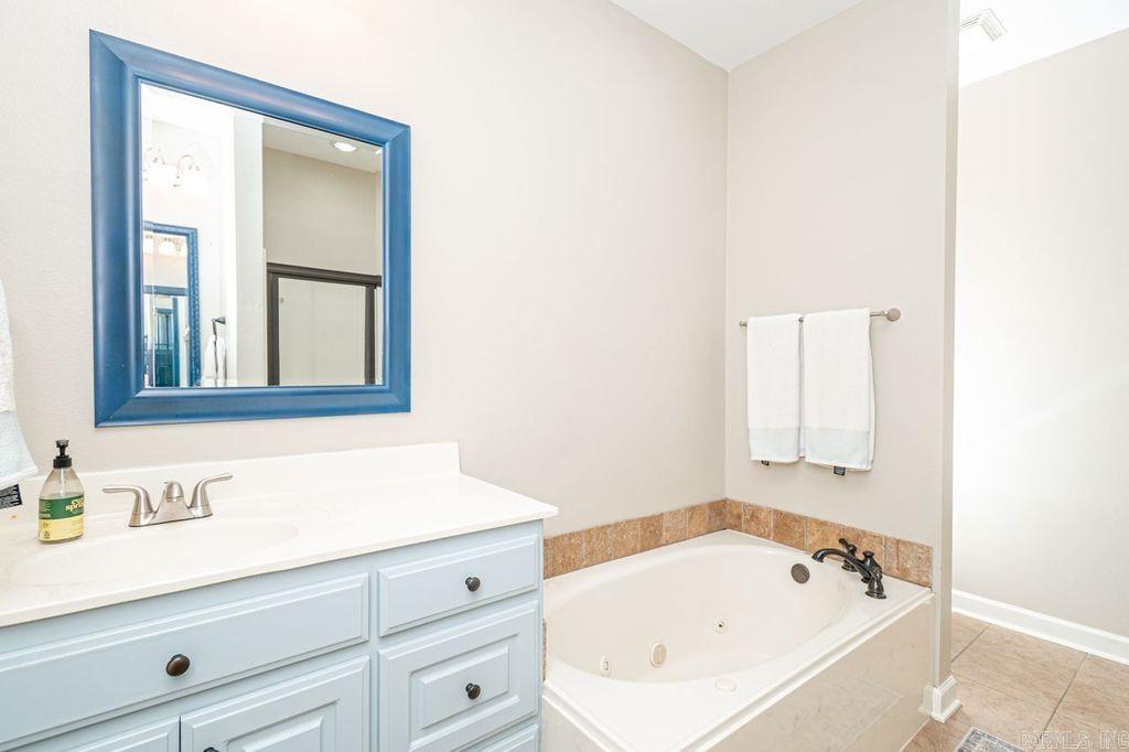 2521 Springhill Village Dr  Bryant, AR