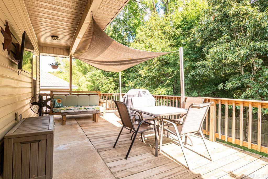 2521 Springhill Village Dr  Bryant, AR