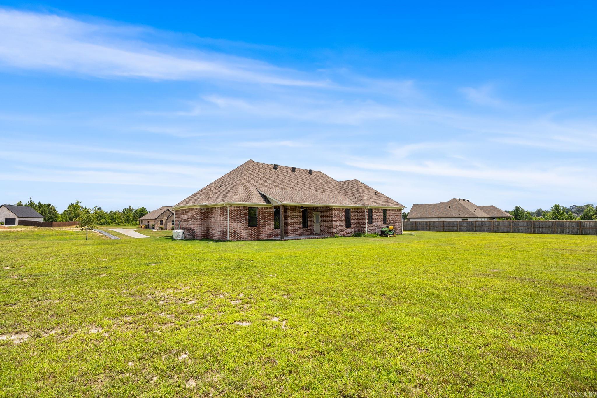 2065 Kaysen Ln  Hensley, AR