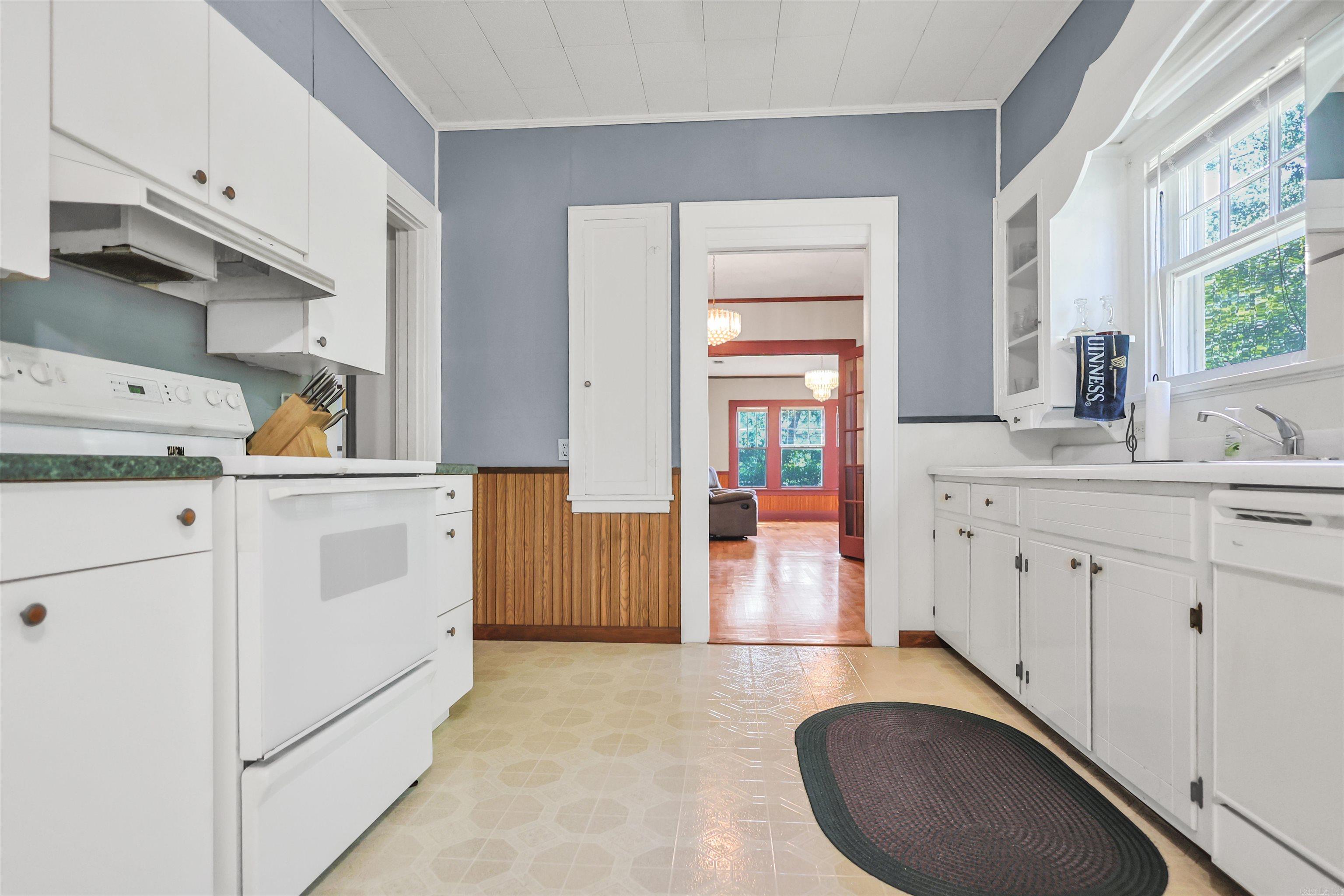 124 N Hill  Amity, AR