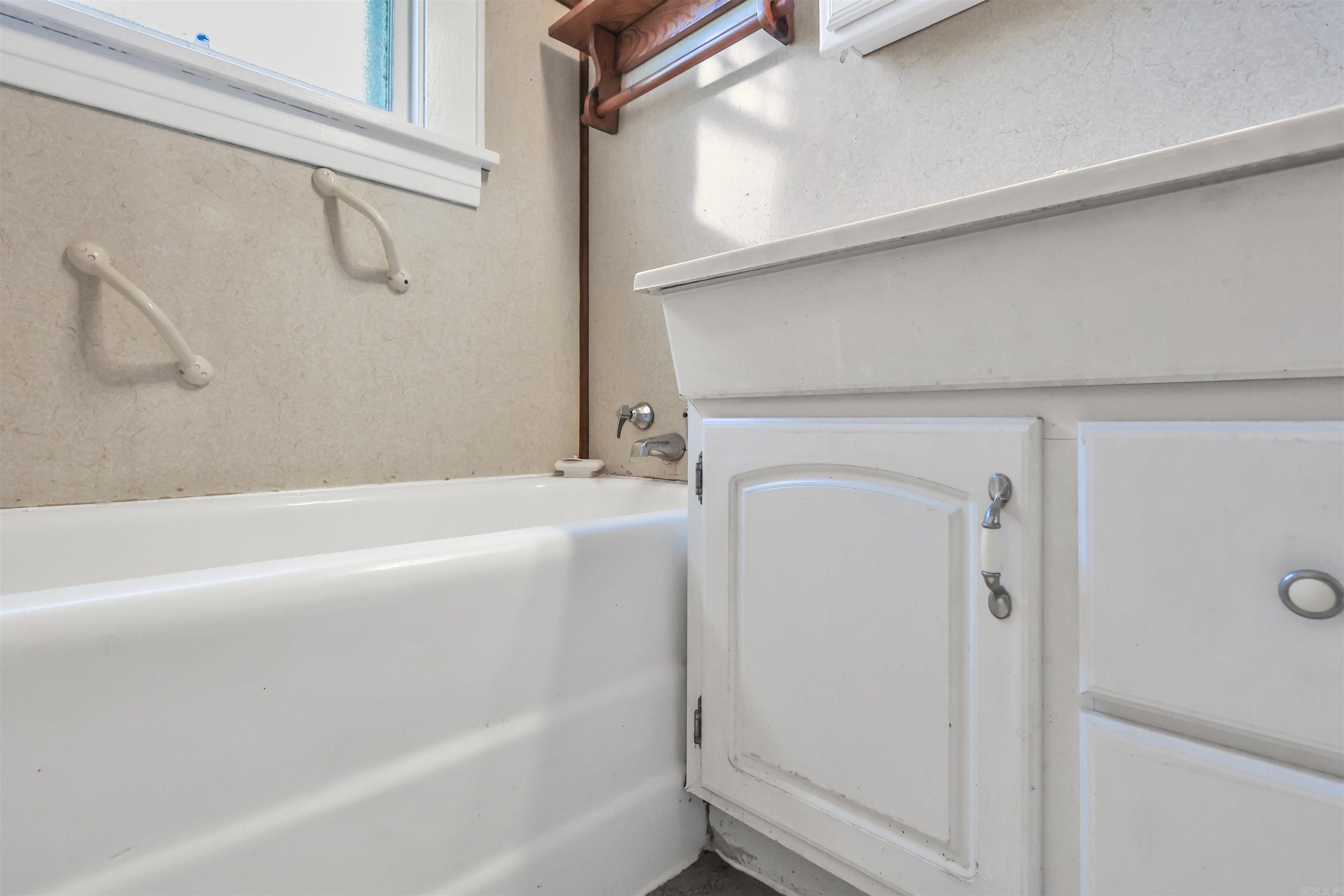 124 N Hill  Amity, AR