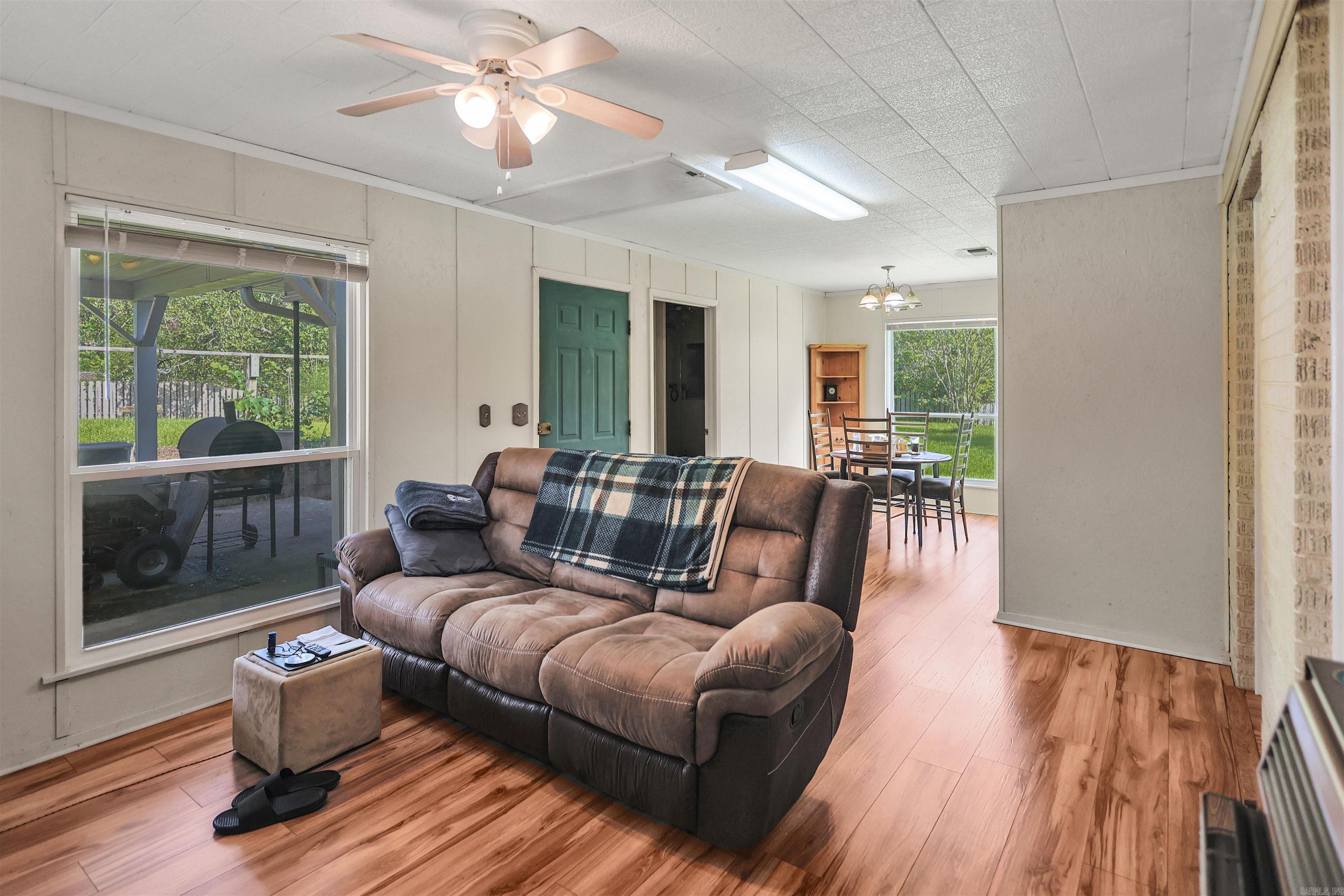 124 N Hill  Amity, AR