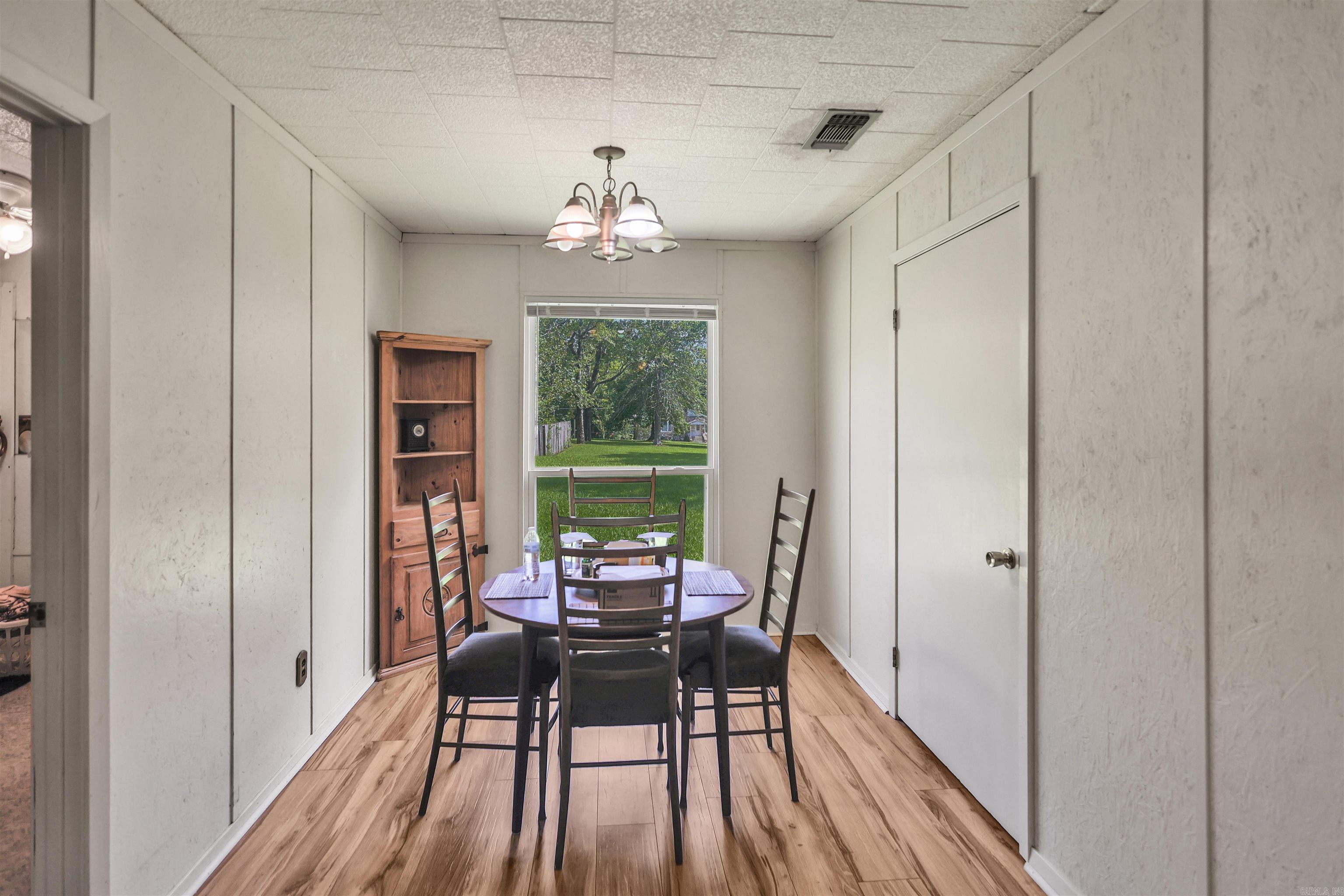 124 N Hill  Amity, AR