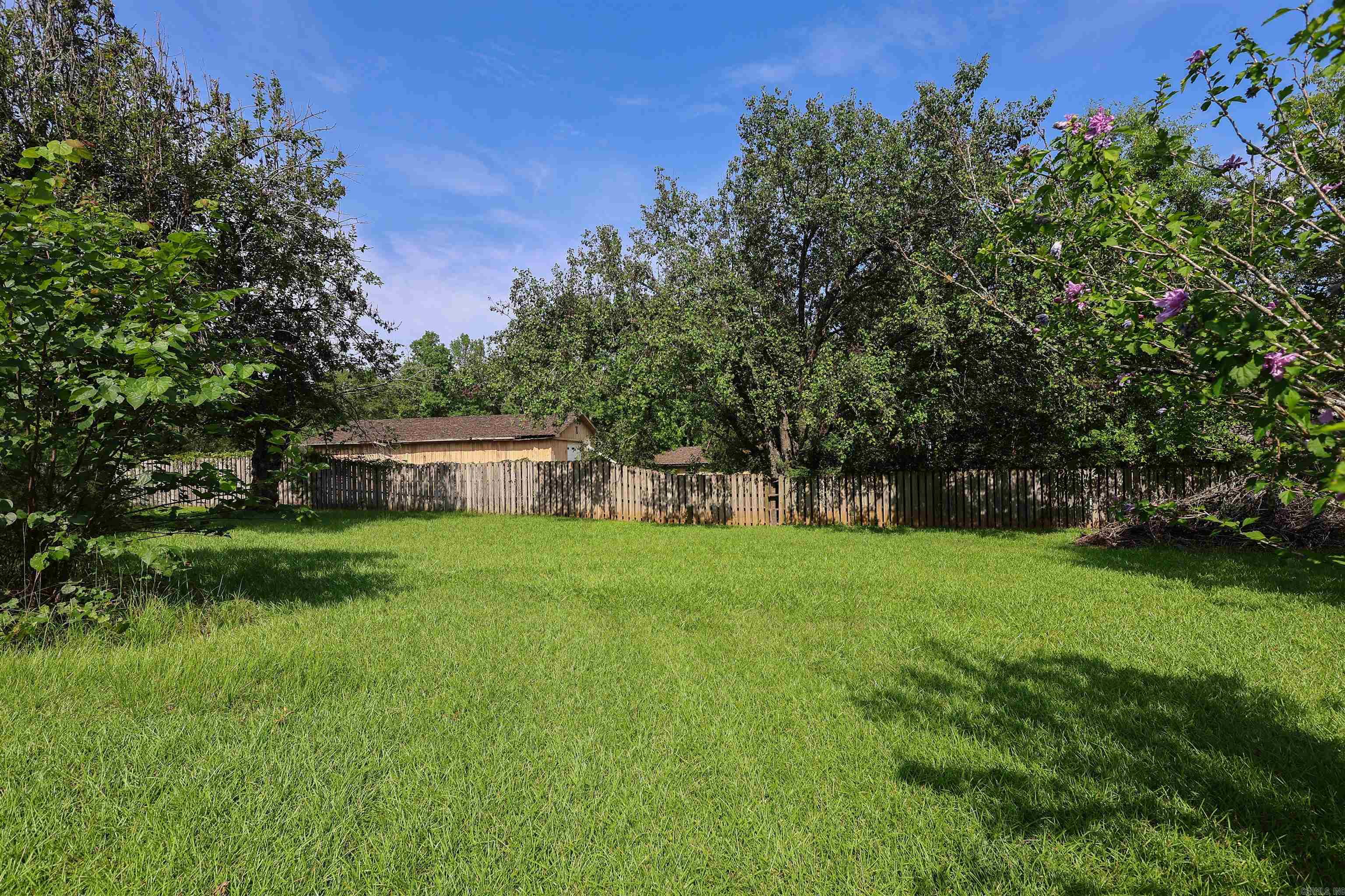 124 N Hill  Amity, AR