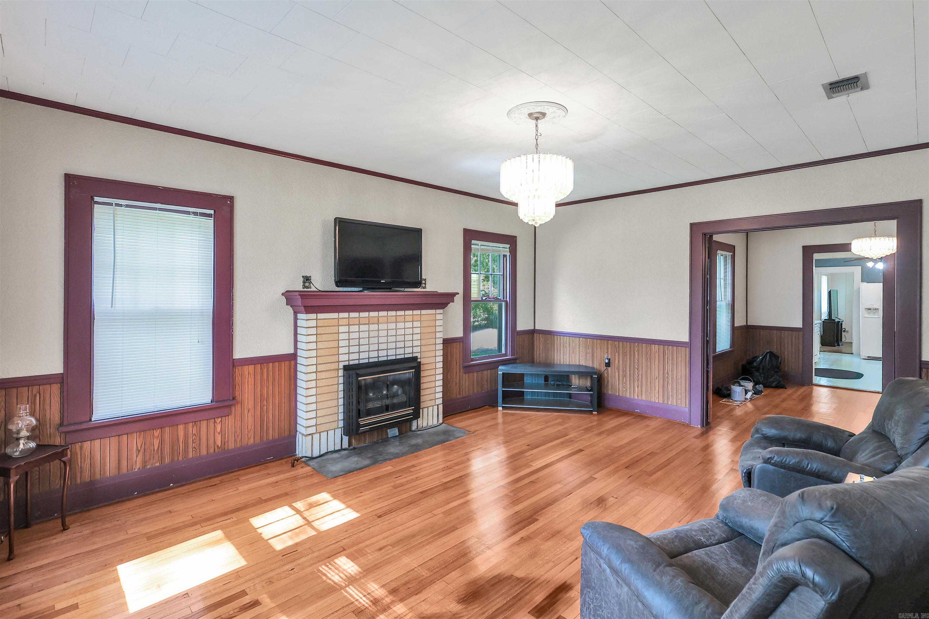 124 N Hill  Amity, AR