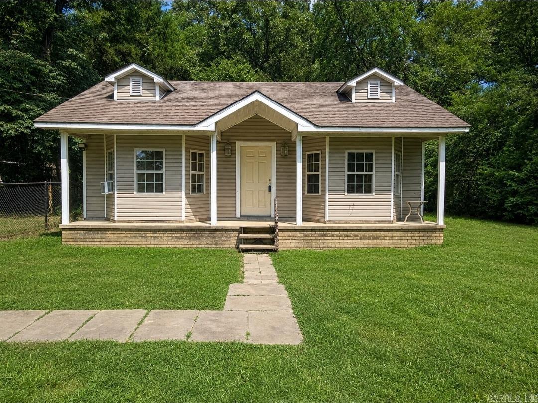 71 Foothill  Conway, AR
