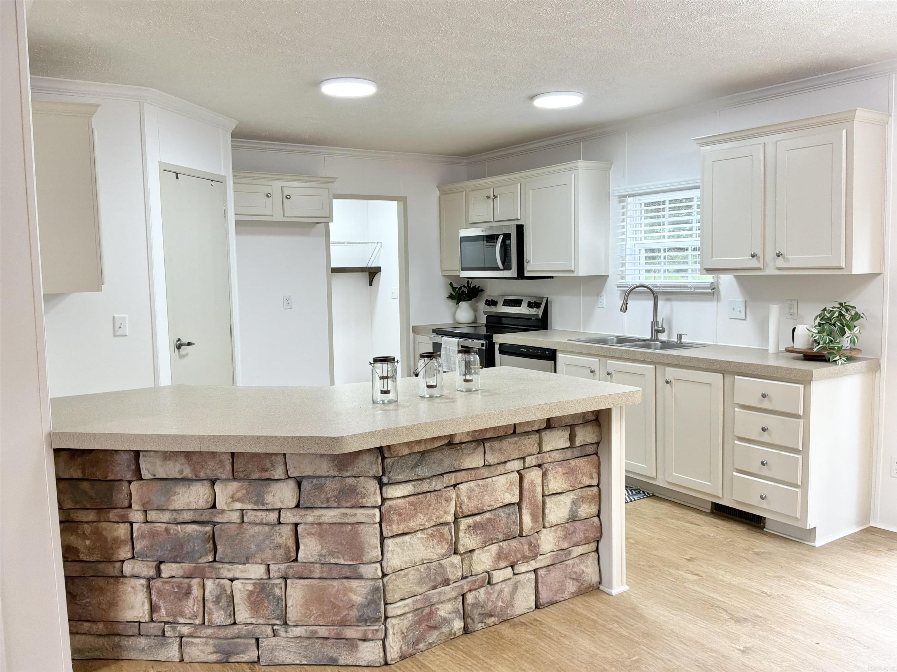 356 Shiloh  McRae, AR