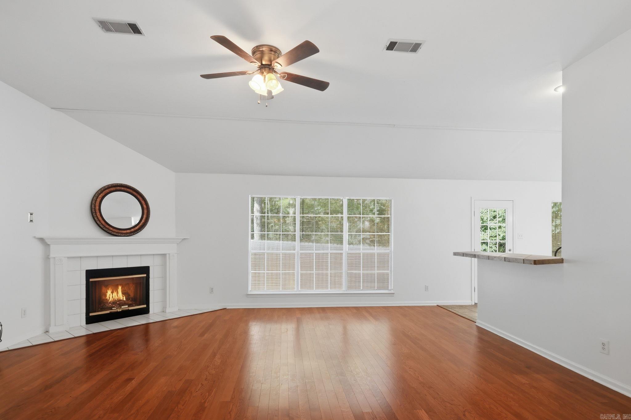 2570 Peabody  Conway, AR