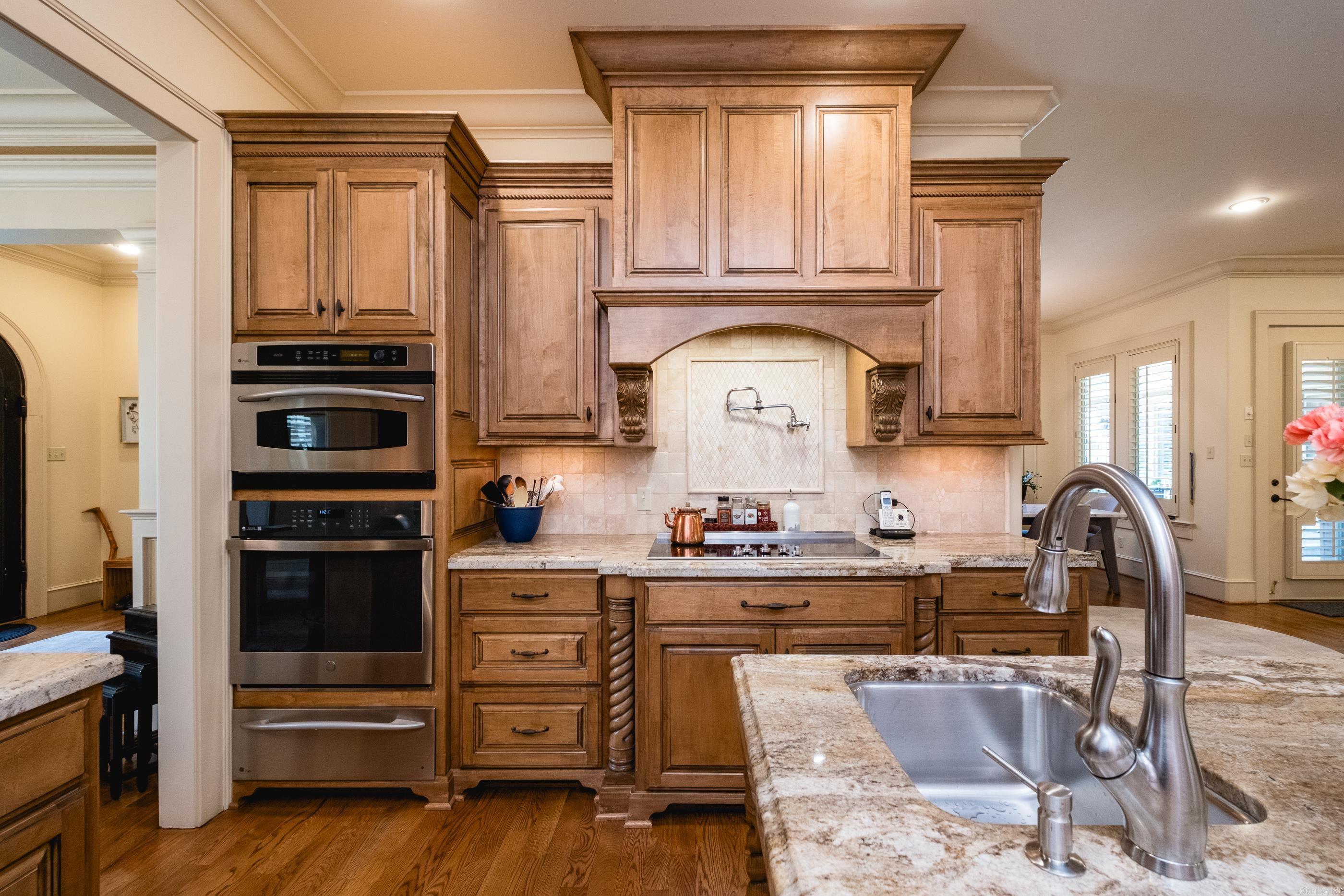 81 Quercus  Little Rock, AR
