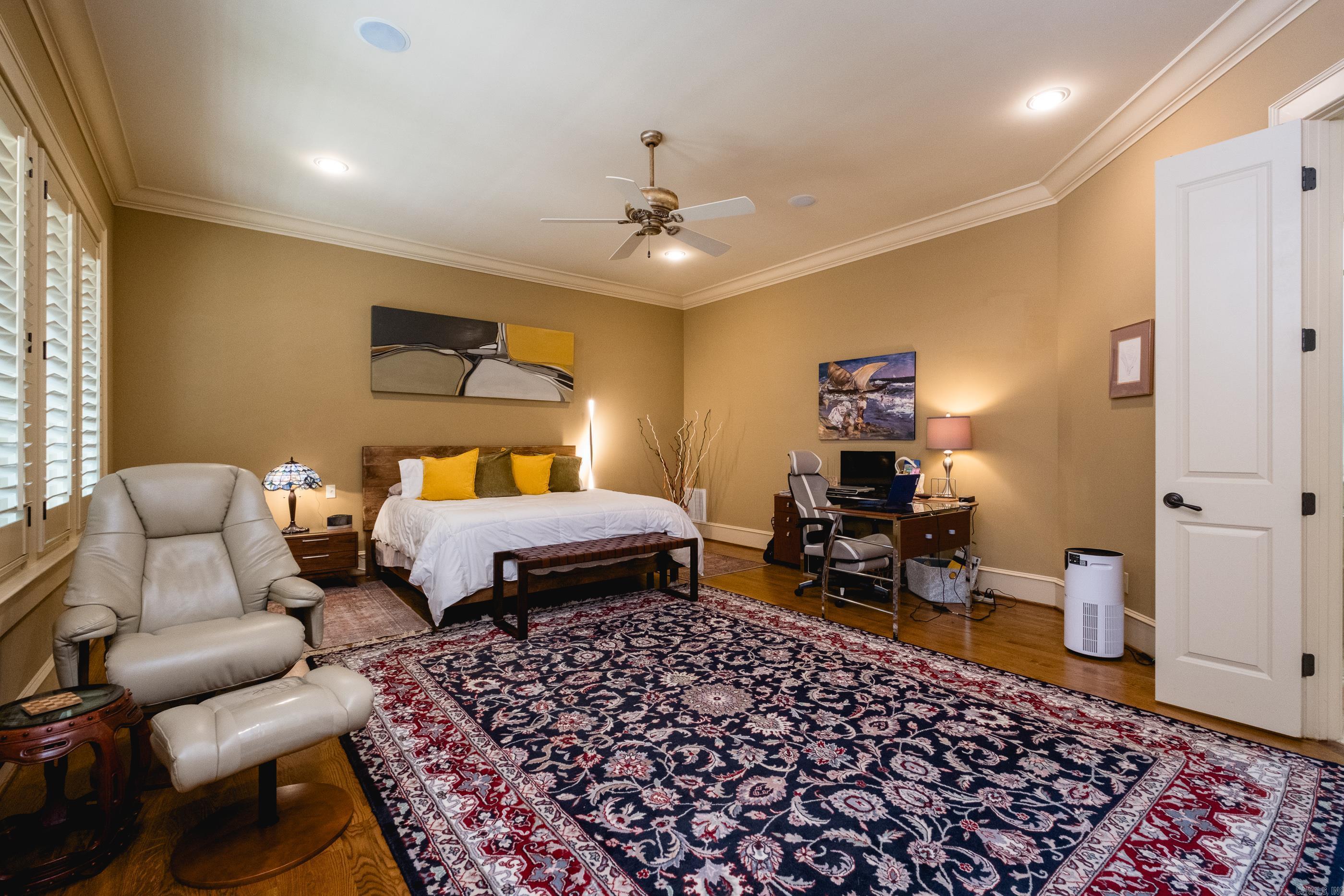 81 Quercus  Little Rock, AR