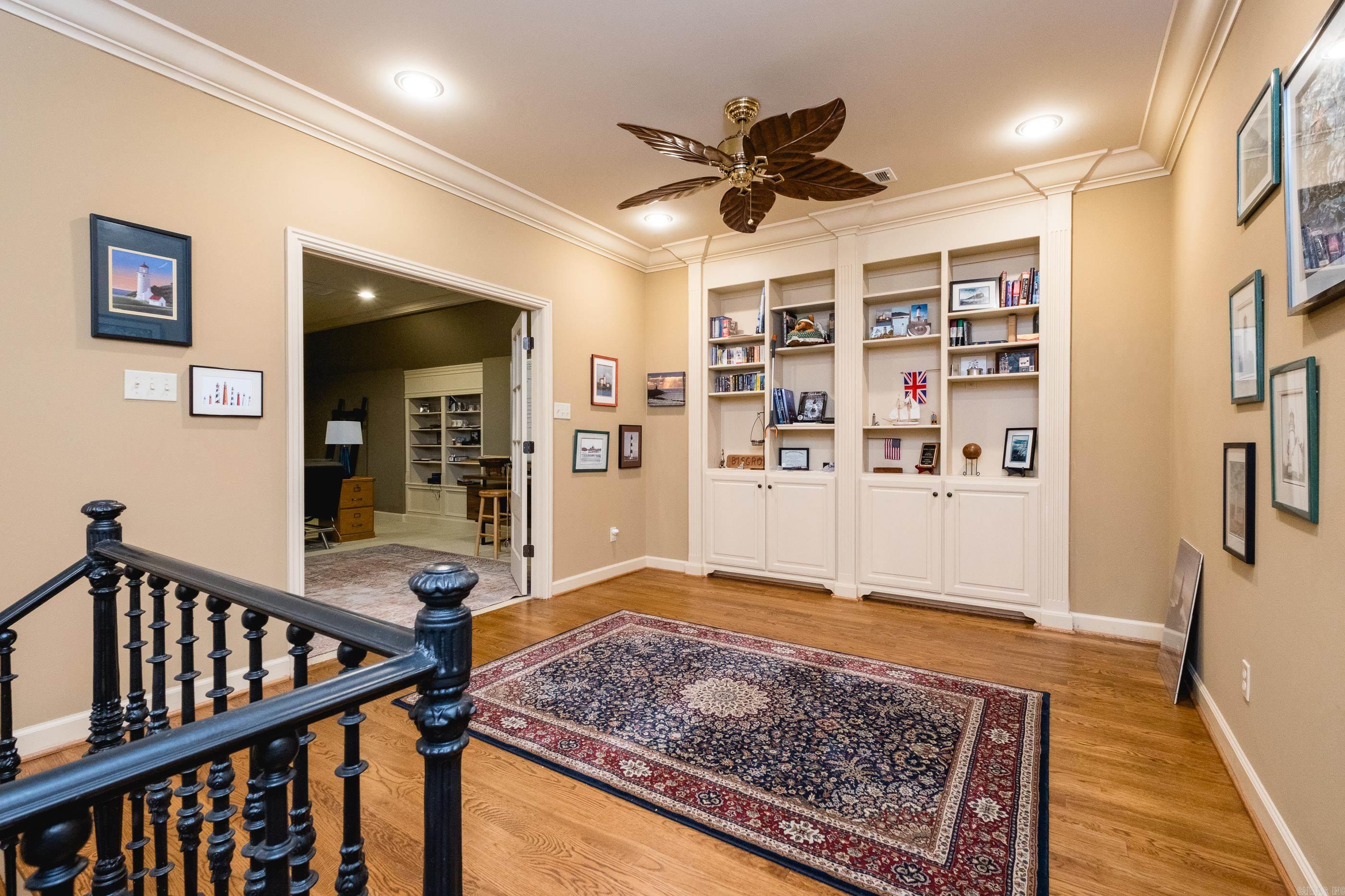 81 Quercus  Little Rock, AR