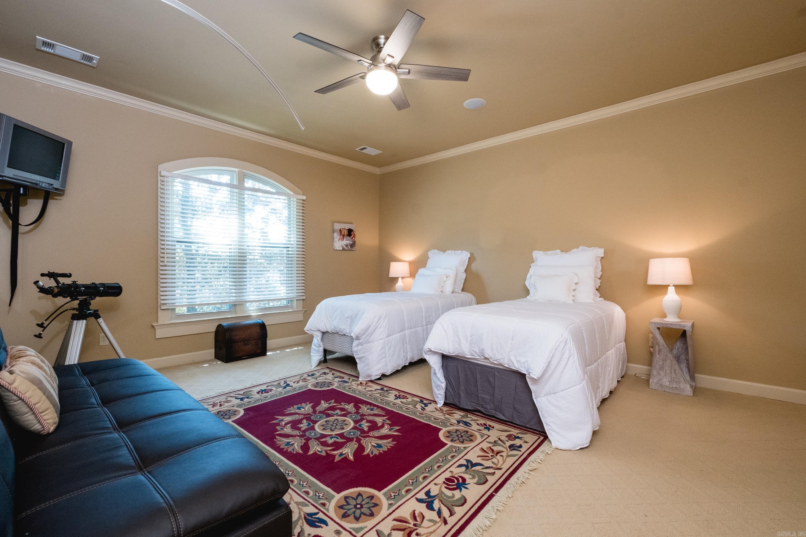 81 Quercus  Little Rock, AR