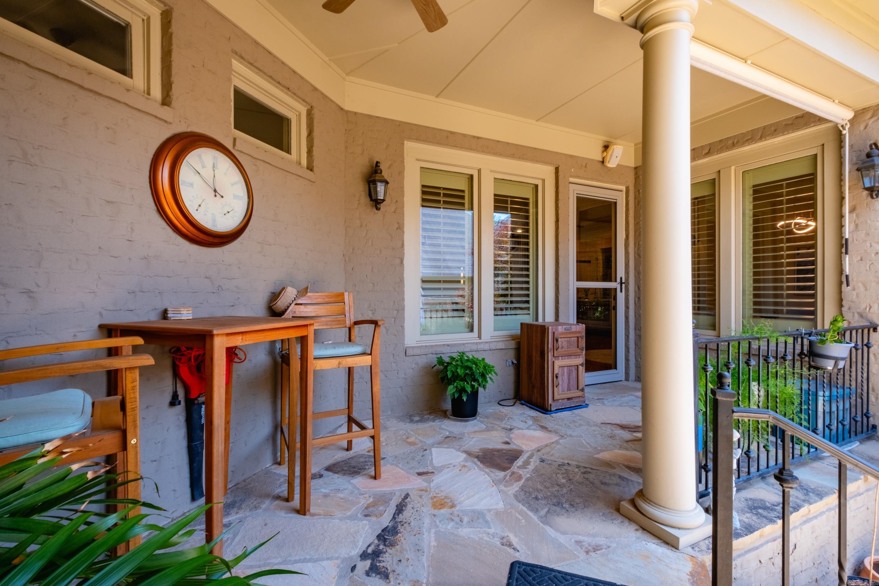 81 Quercus  Little Rock, AR