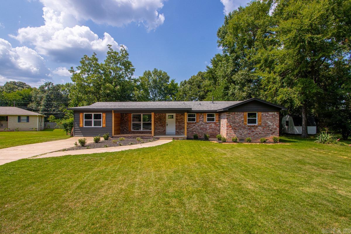 6 Dee Dee Cir  Little Rock, AR