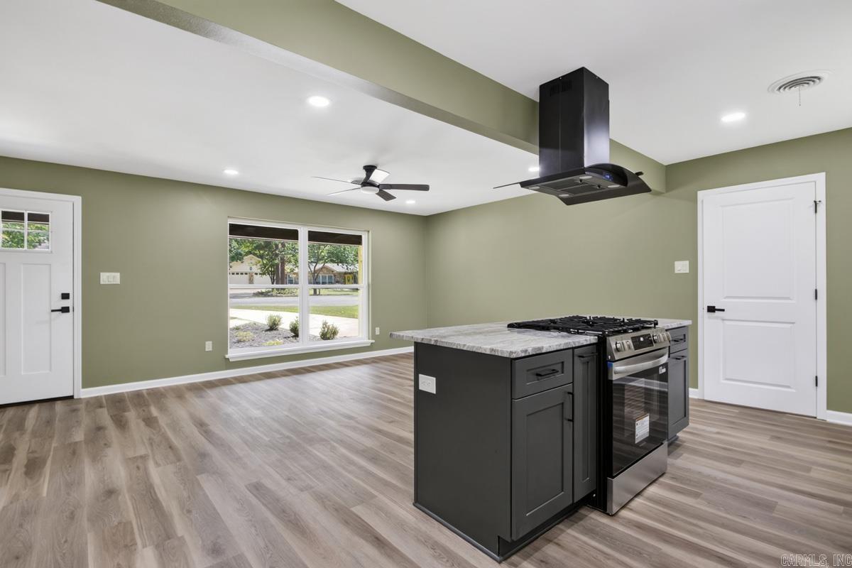 6 Dee Dee Cir  Little Rock, AR