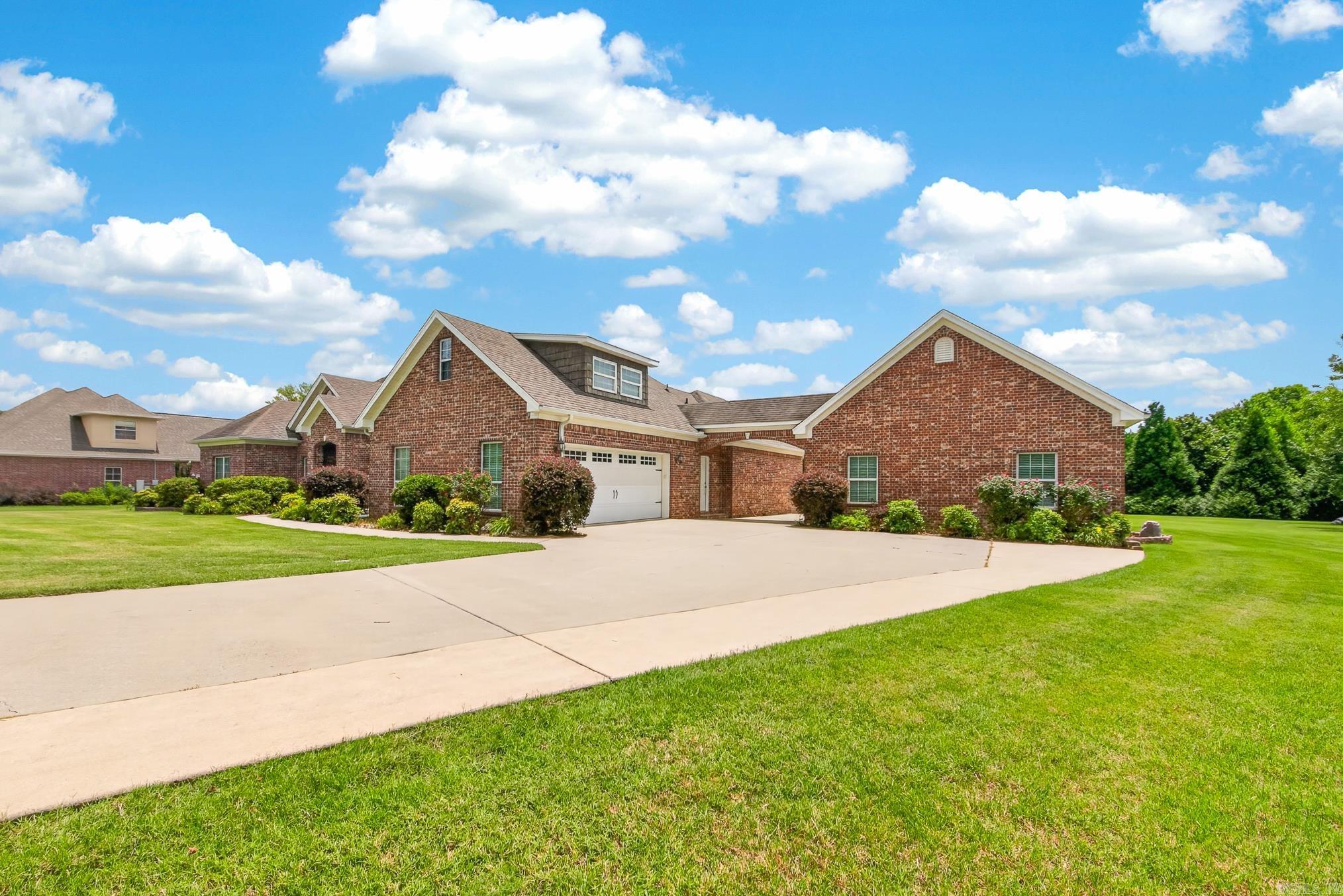 11 Greystone  Cabot, AR