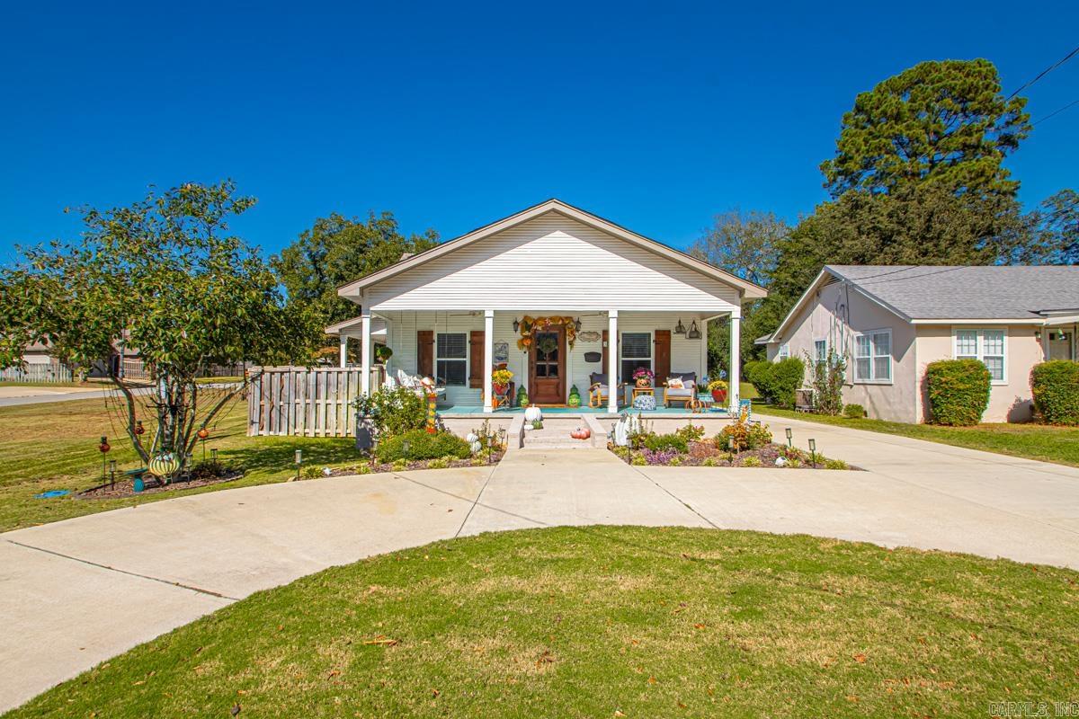 324 W North  Benton, AR