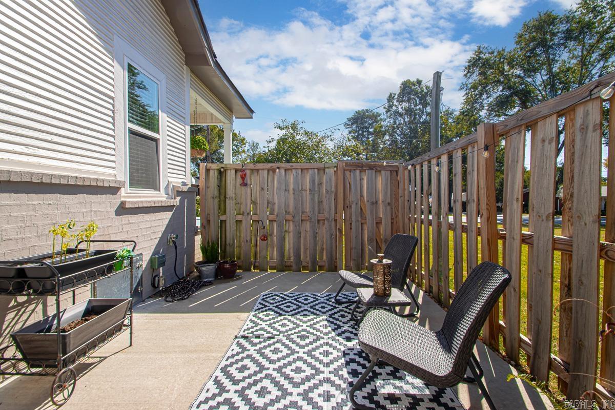 324 W North  Benton, AR