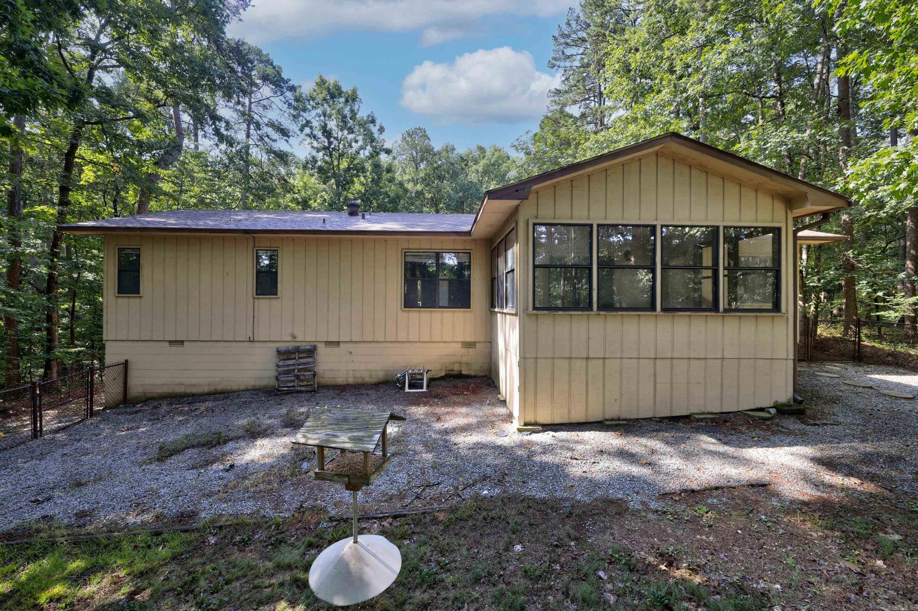 15 Del Camino  Hot Springs Village, AR
