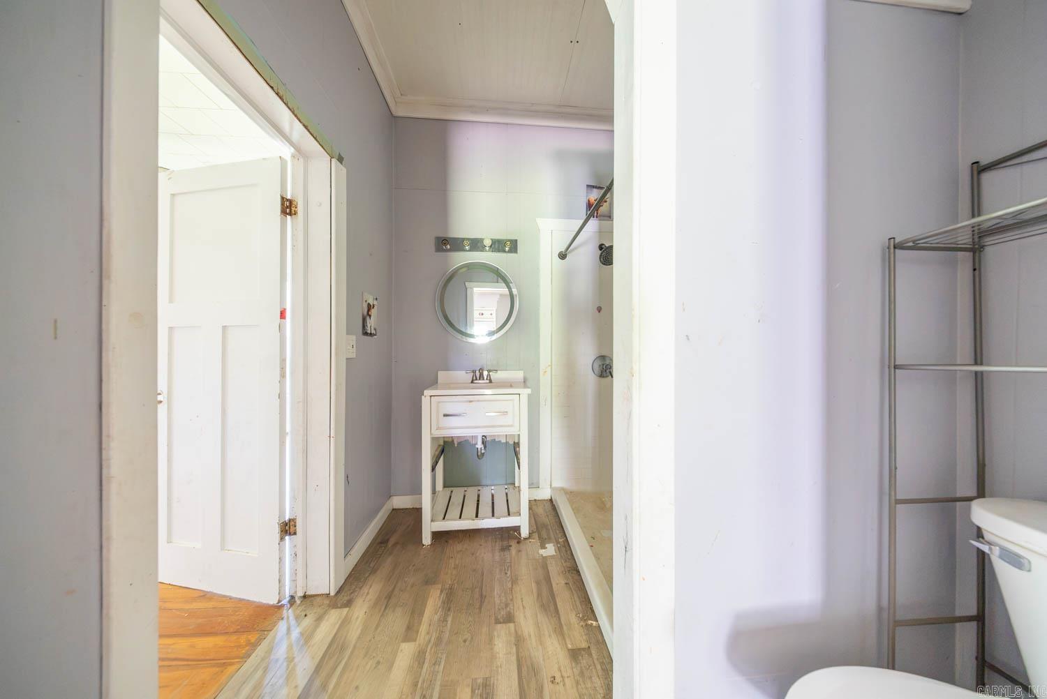 222 S 6th  Thayer, MO