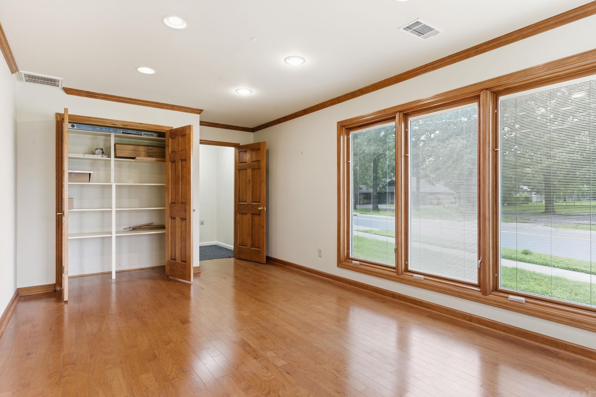 16723 Cantrell Road  Little Rock, AR