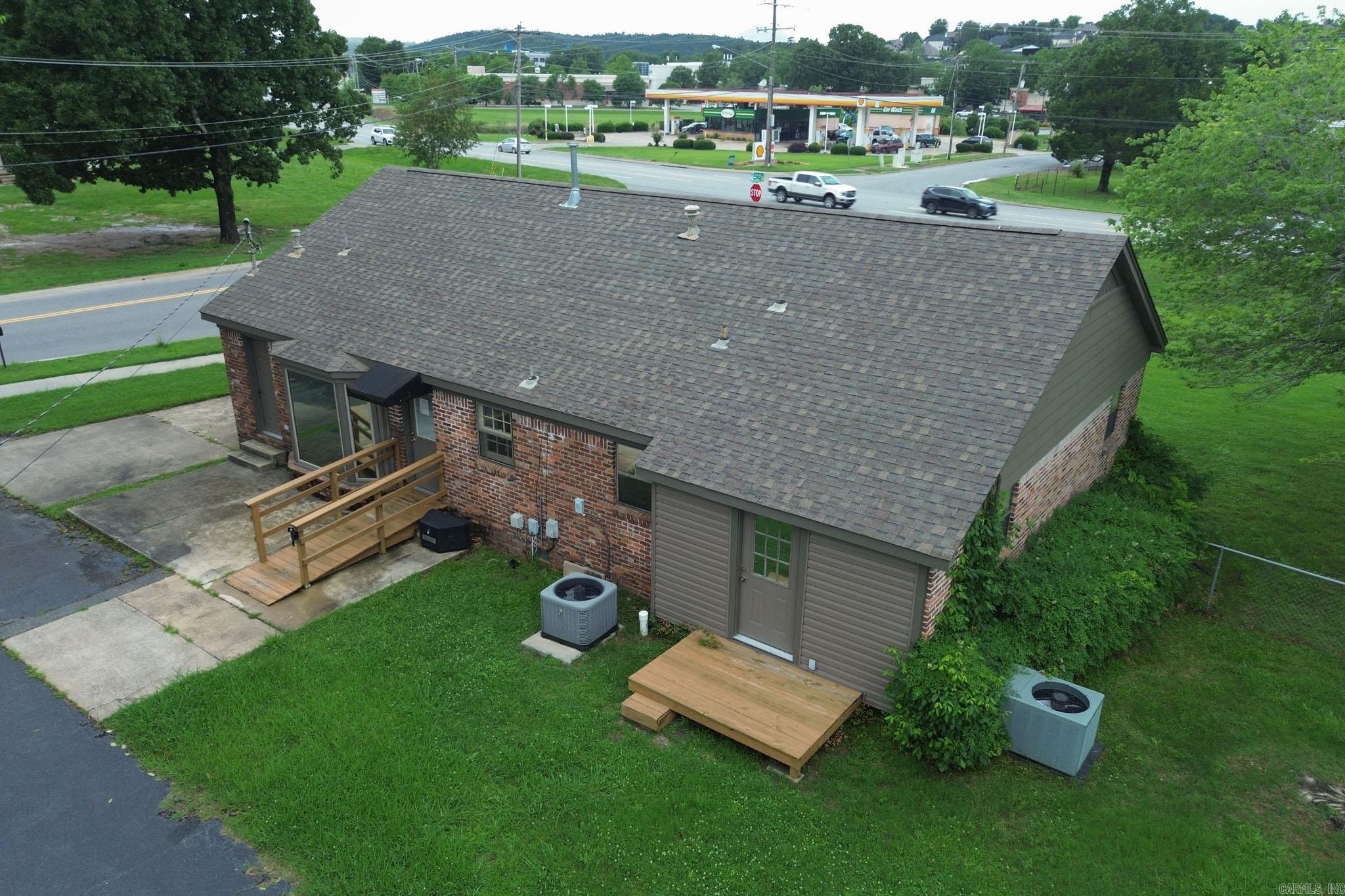 16723 Cantrell Road  Little Rock, AR