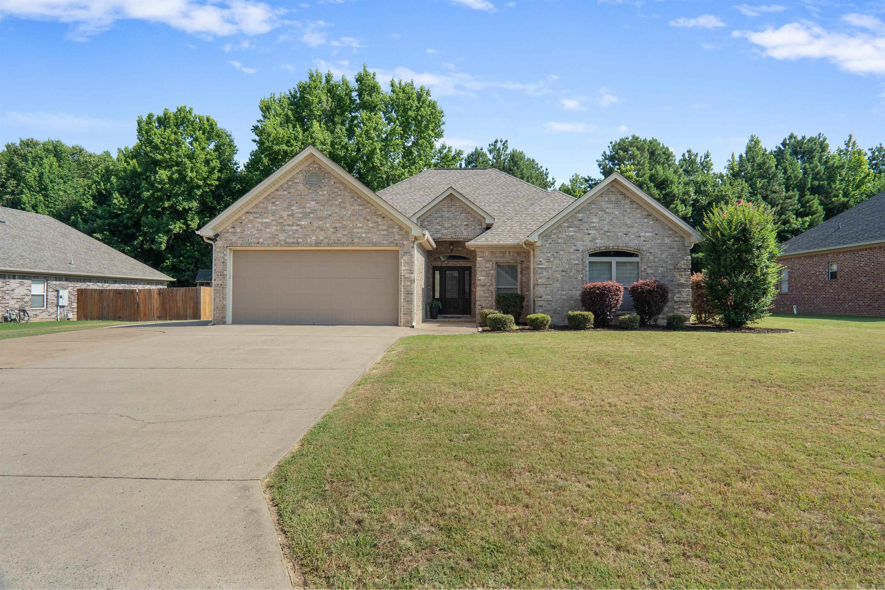 221 Jackson Park Cv  Cabot, AR