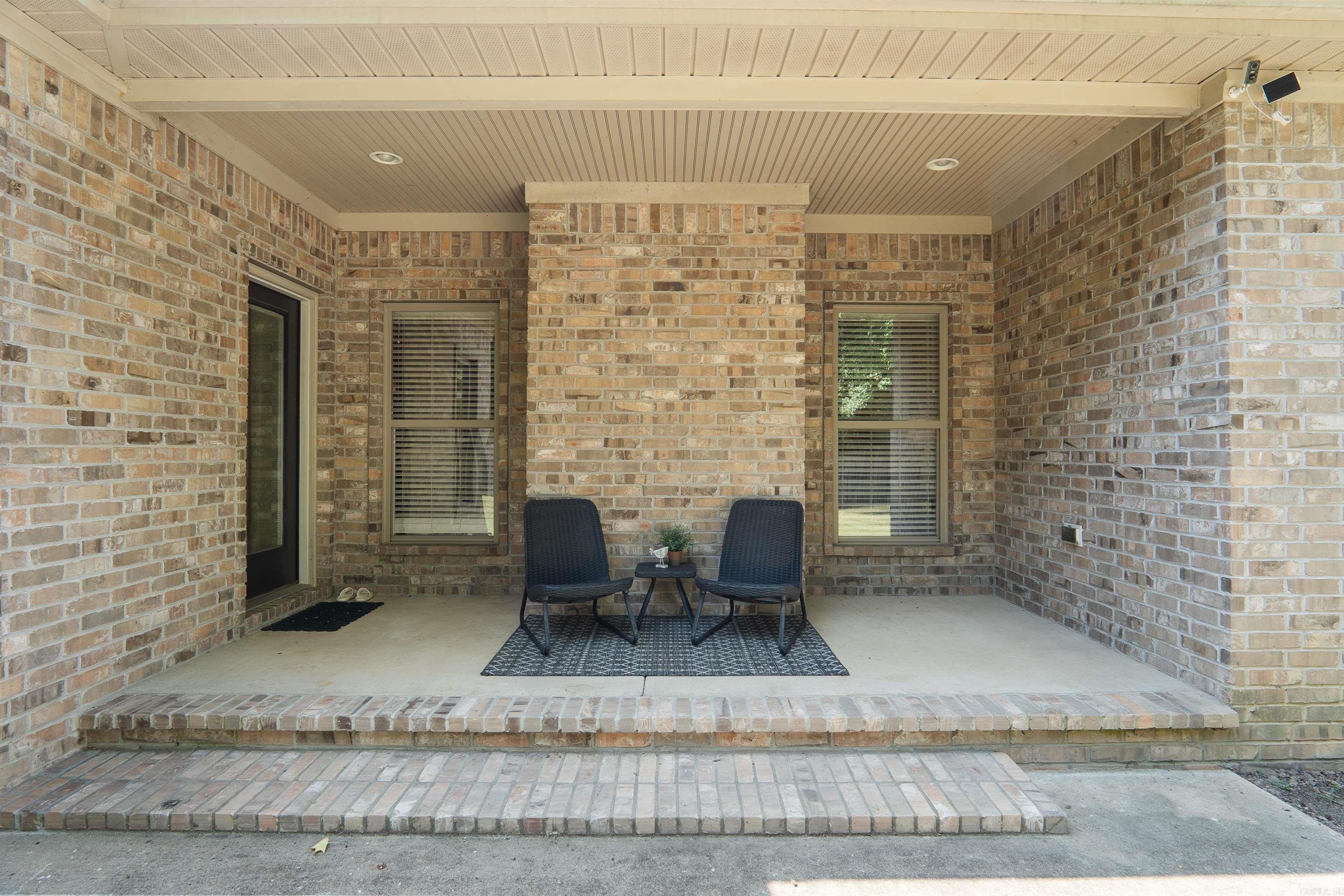 221 Jackson Park Cv  Cabot, AR