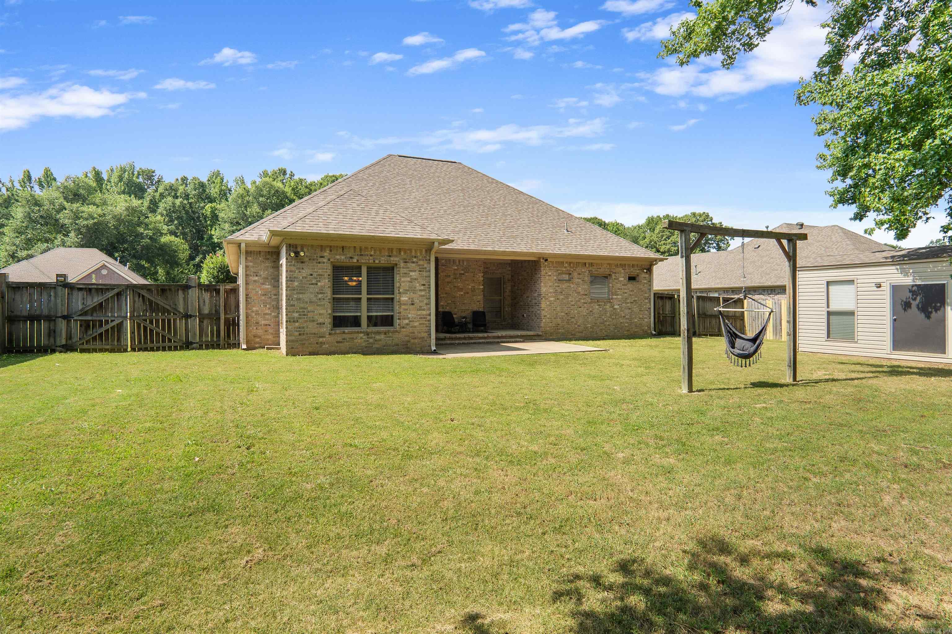 221 Jackson Park Cv  Cabot, AR