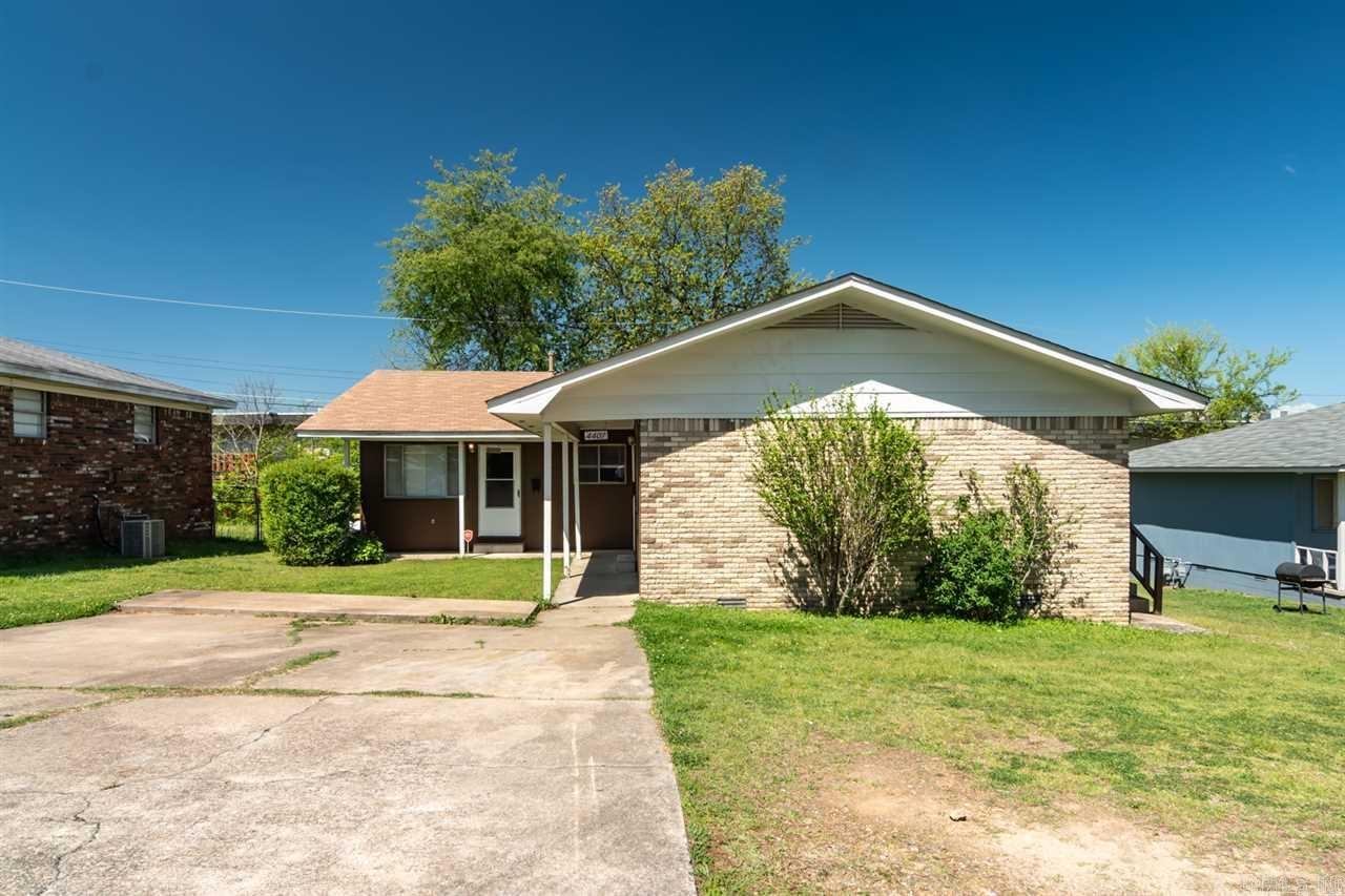 4405-4407 Lynn Ln  North Little Rock, AR