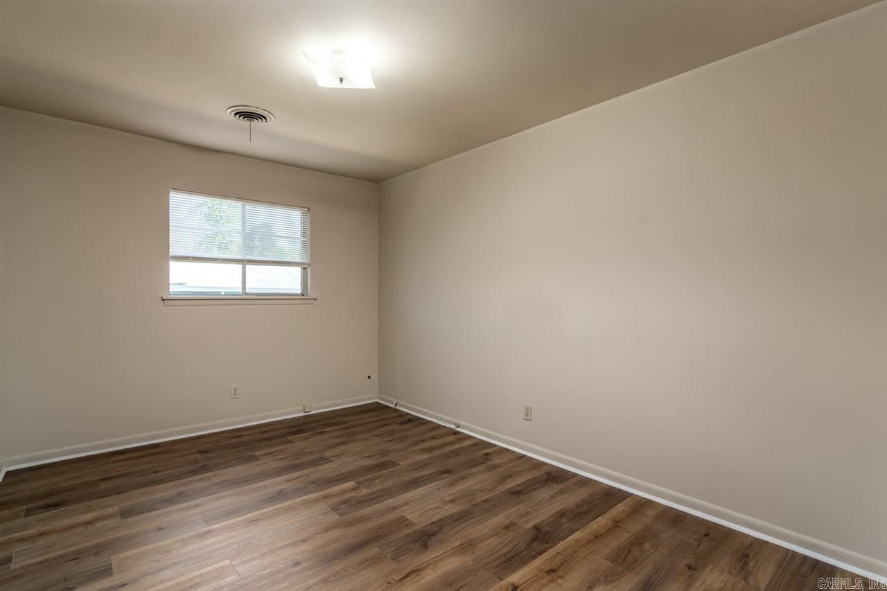 4405-4407 Lynn Ln  North Little Rock, AR