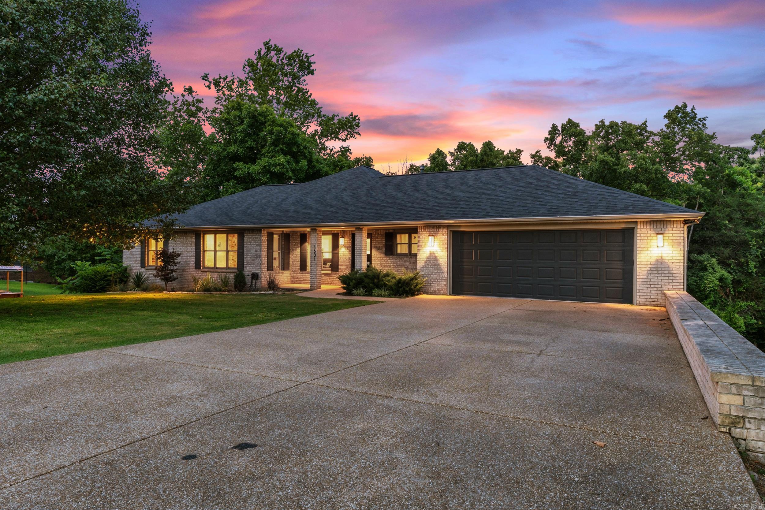 1601 Inverness  Mountain Home, AR