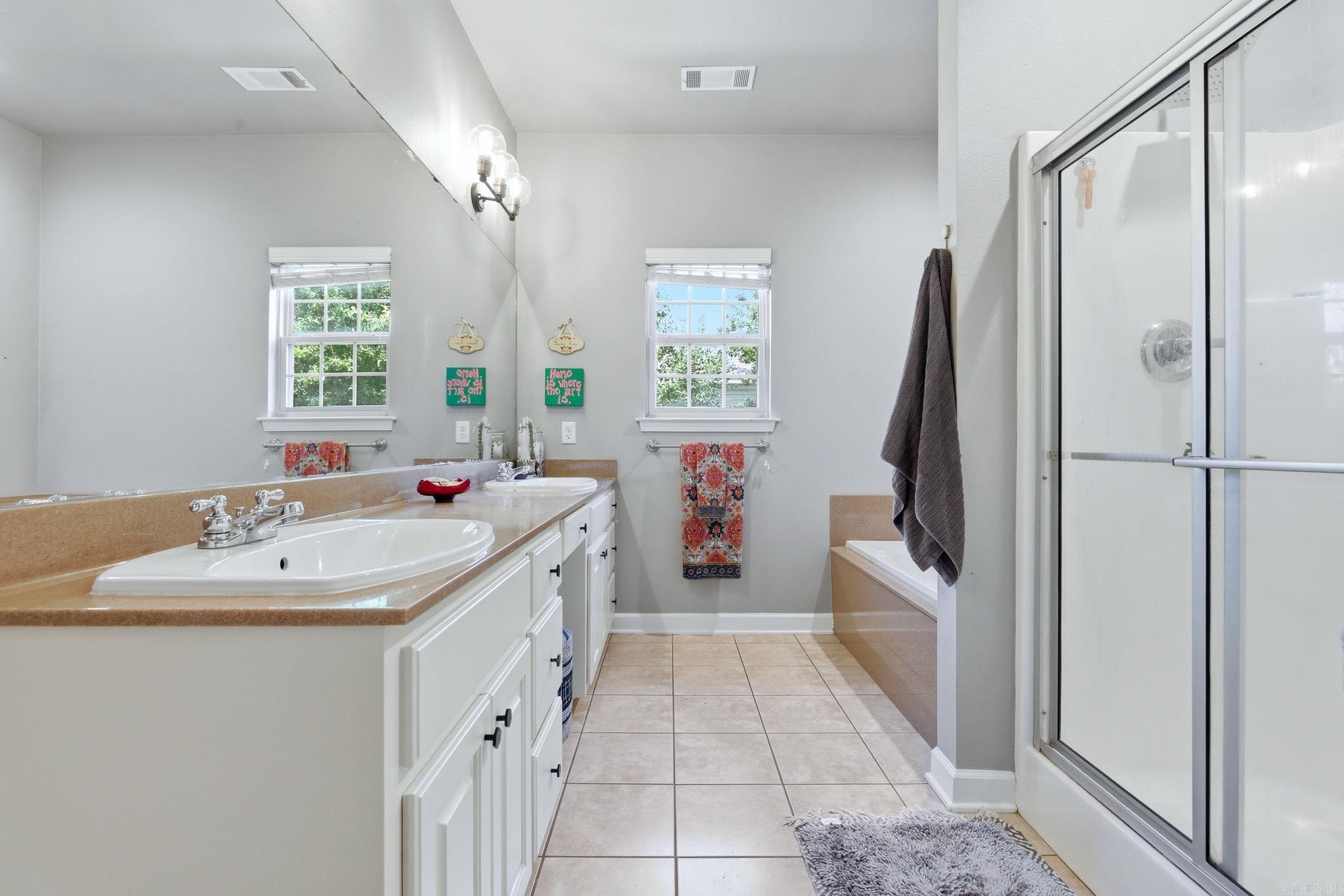 2301 Pleasant Forest  Benton, AR