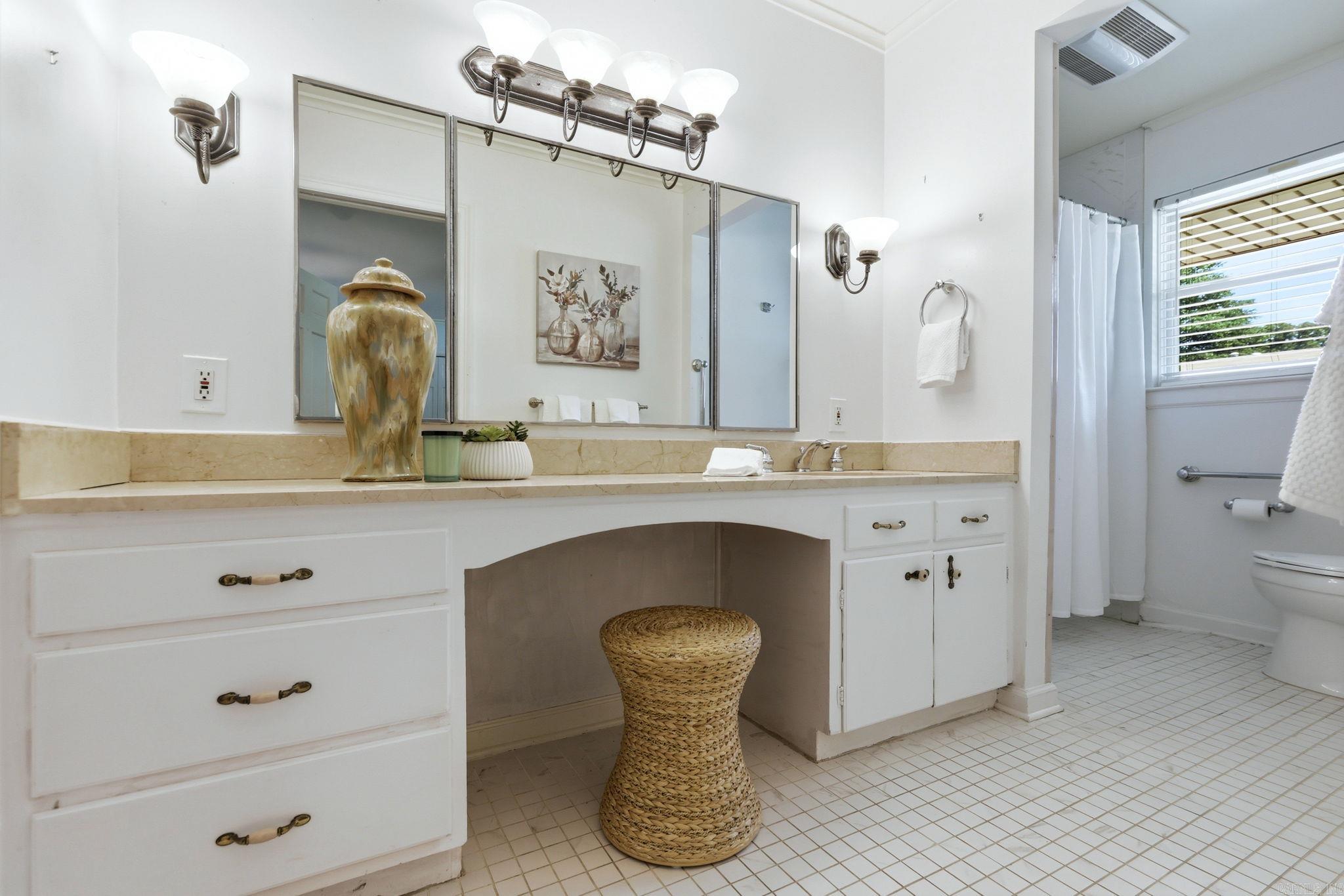 7309 Woodside  Little Rock, AR