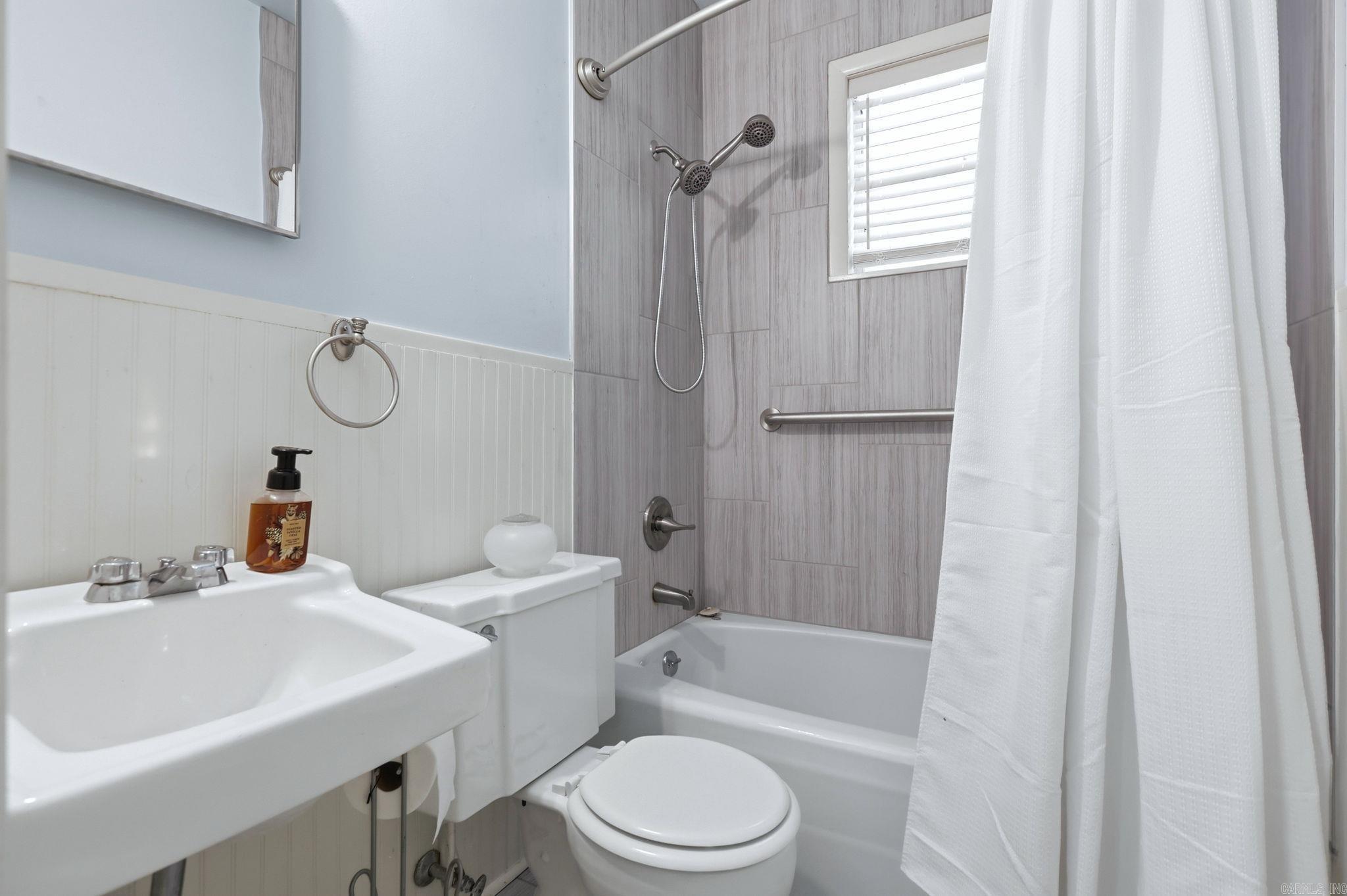 7309 Woodside  Little Rock, AR