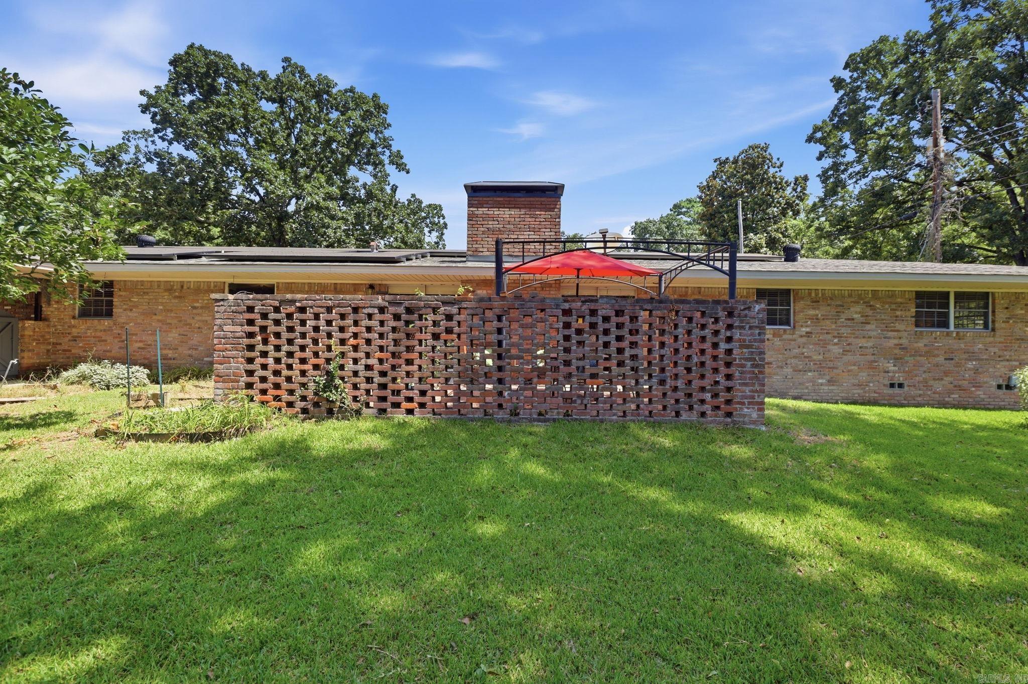 7309 Woodside  Little Rock, AR