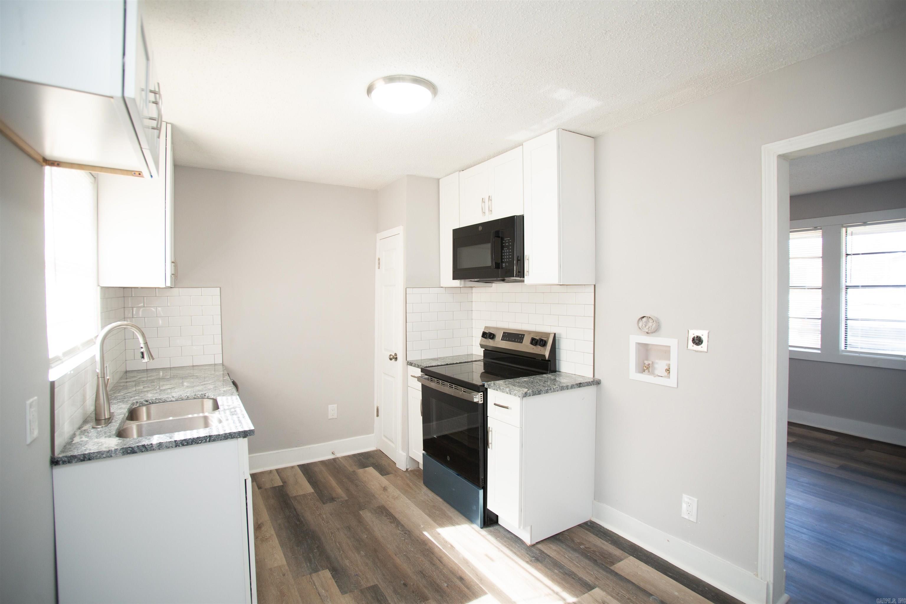 914 E 17th  North Little Rock, AR