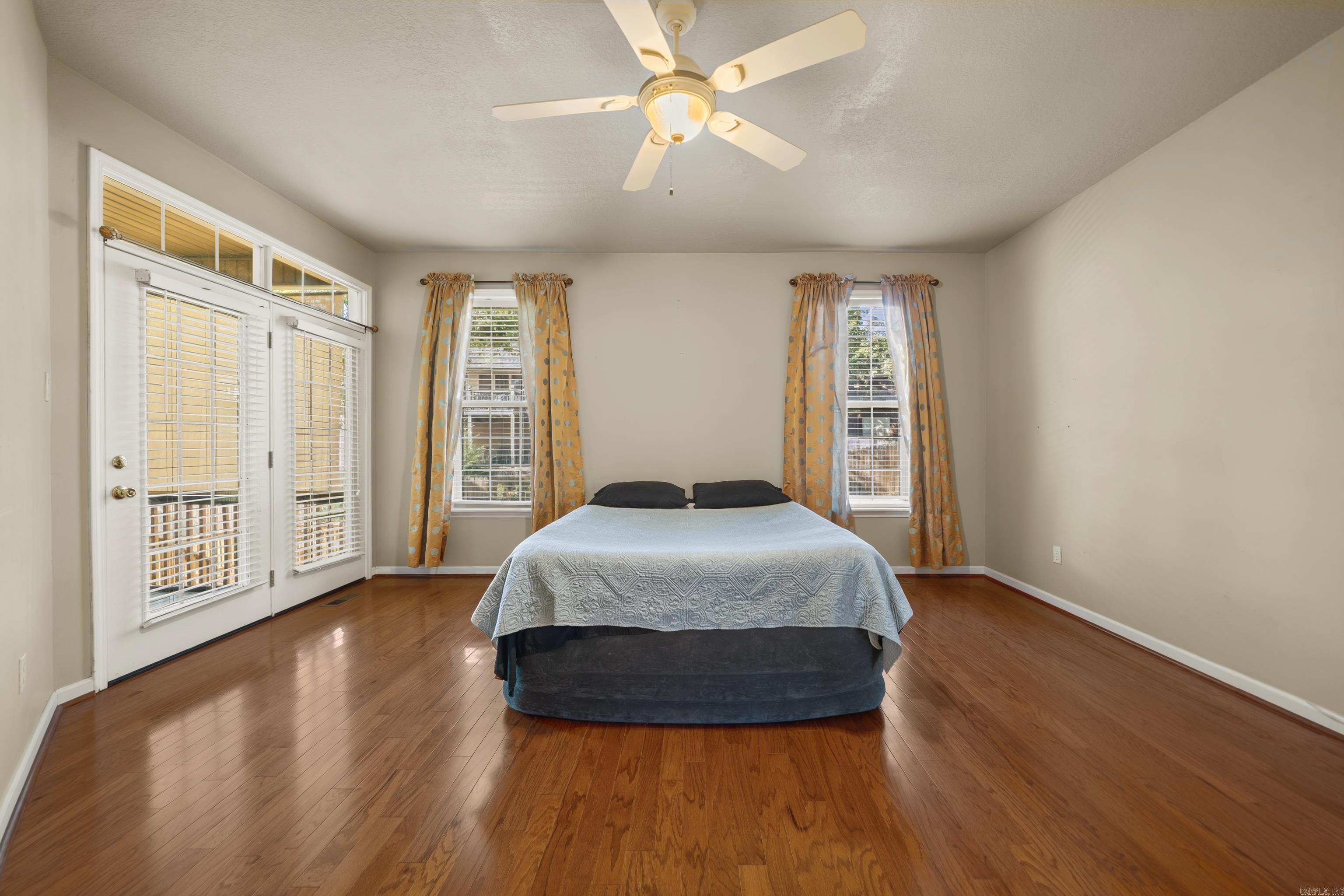 404 Peninsula  Hot Springs, AR